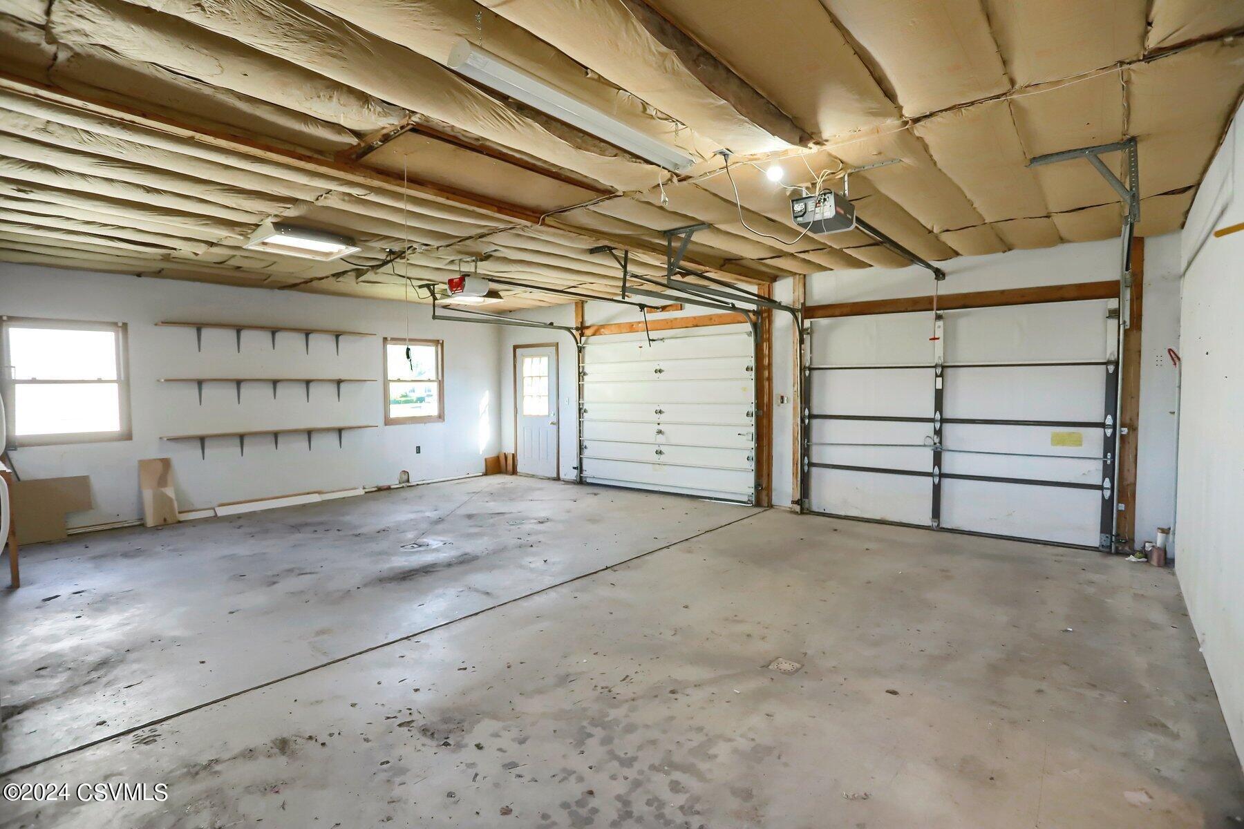 218 LAMPLIGHT Lane