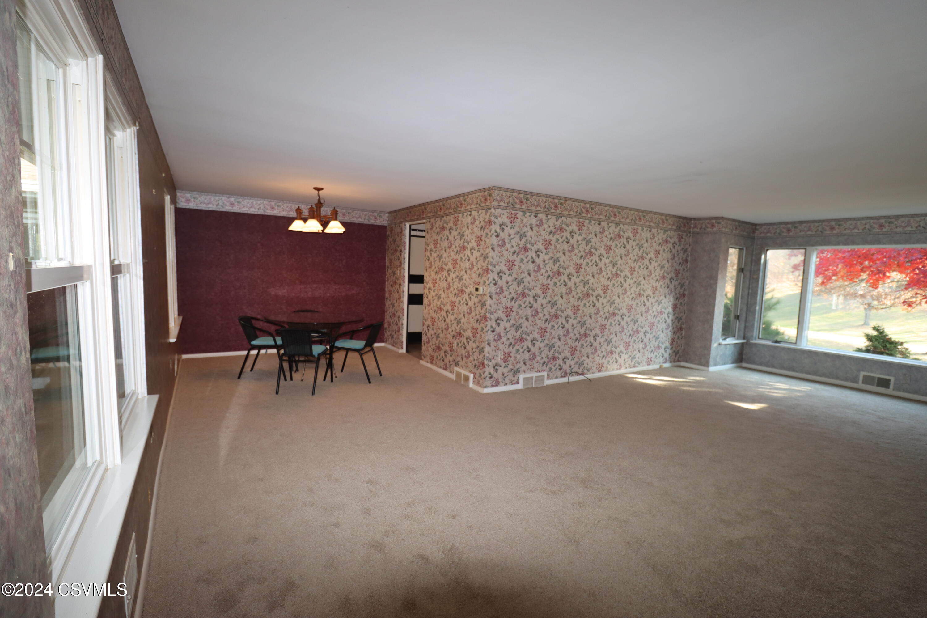14 ANLYN Drive