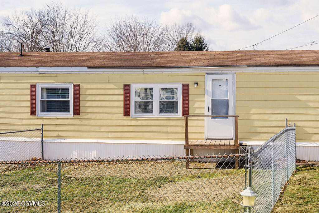 346 10TH Street