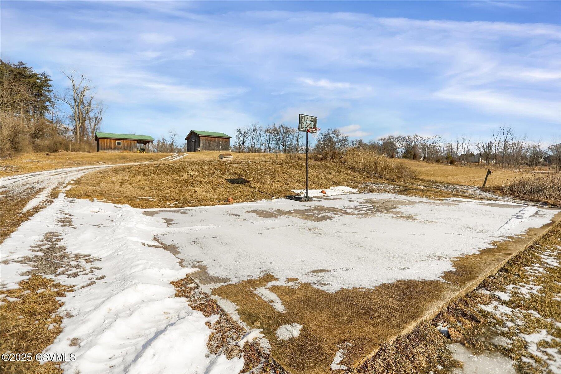 2550 PLEASANT VIEW Road