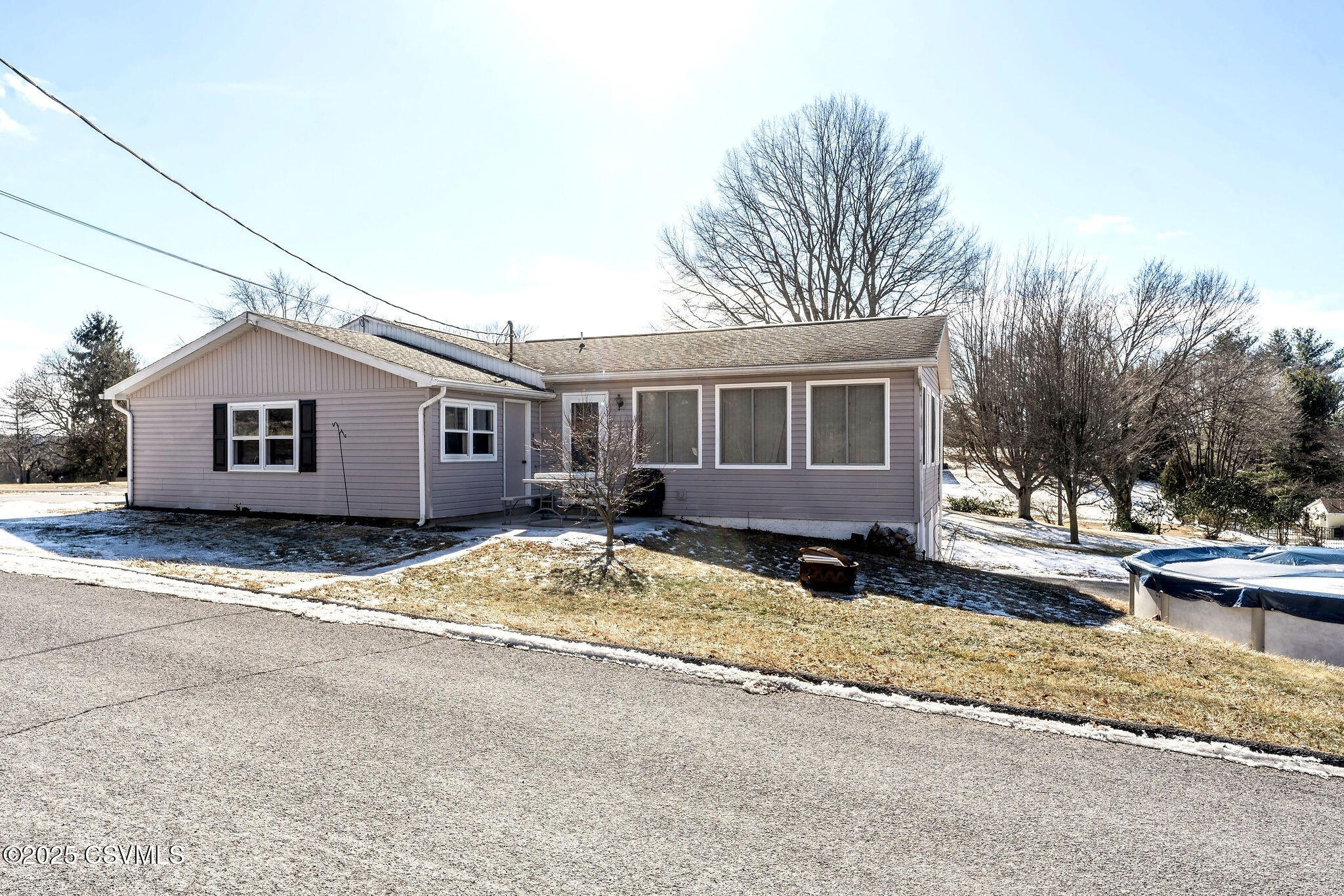 795 SUNSET Lane