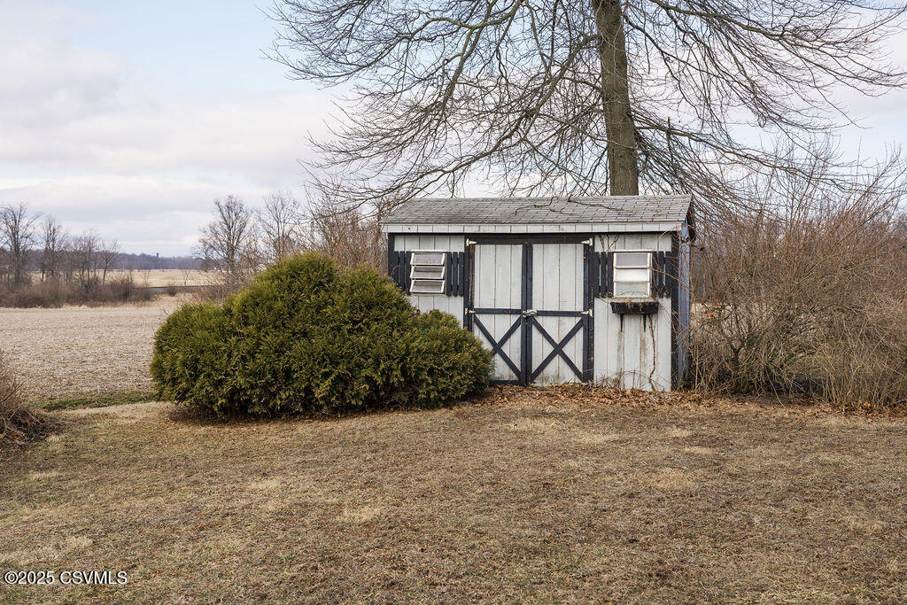 809 COUNTY LINE Road
