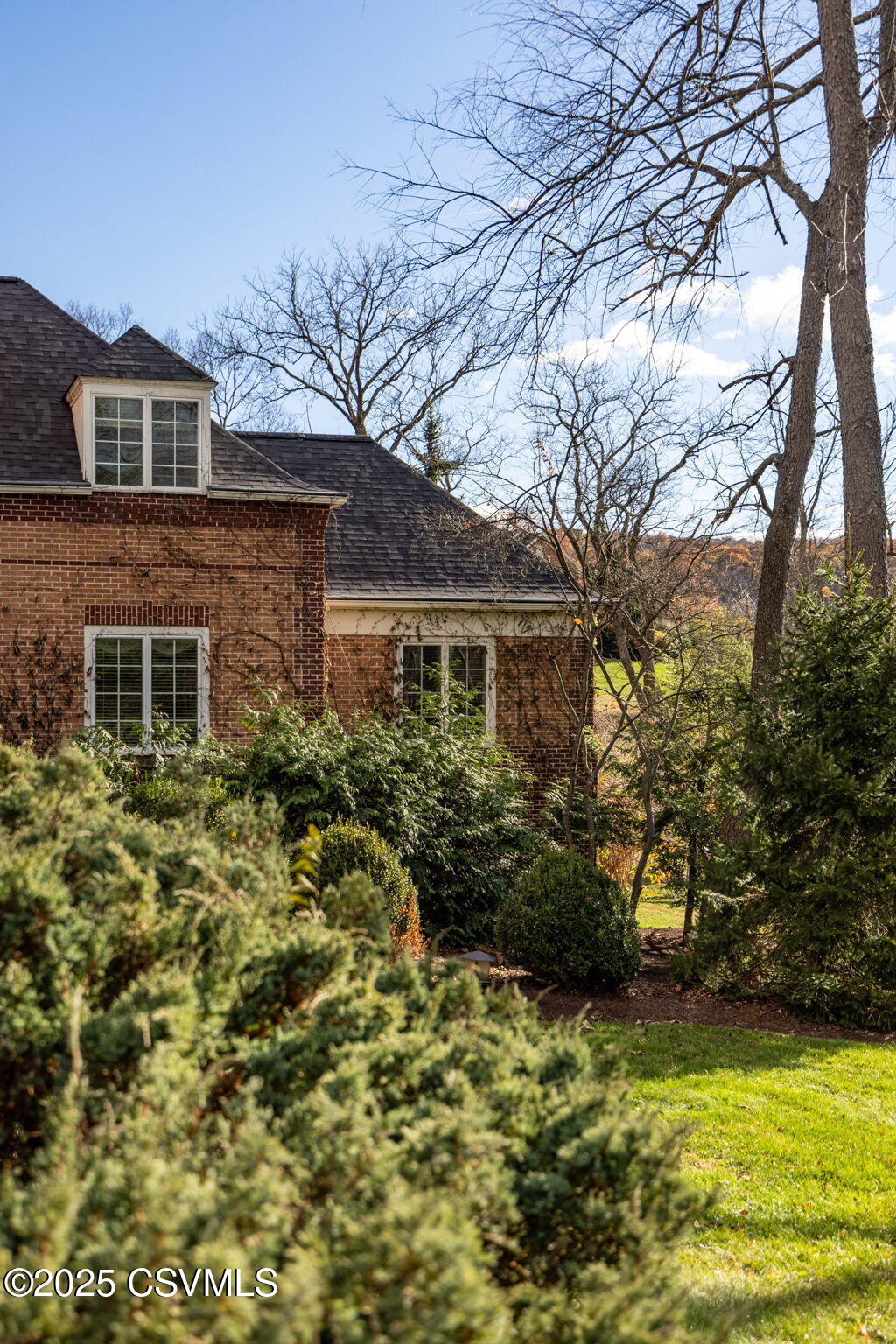 104 COUNTRYSIDE Lane
