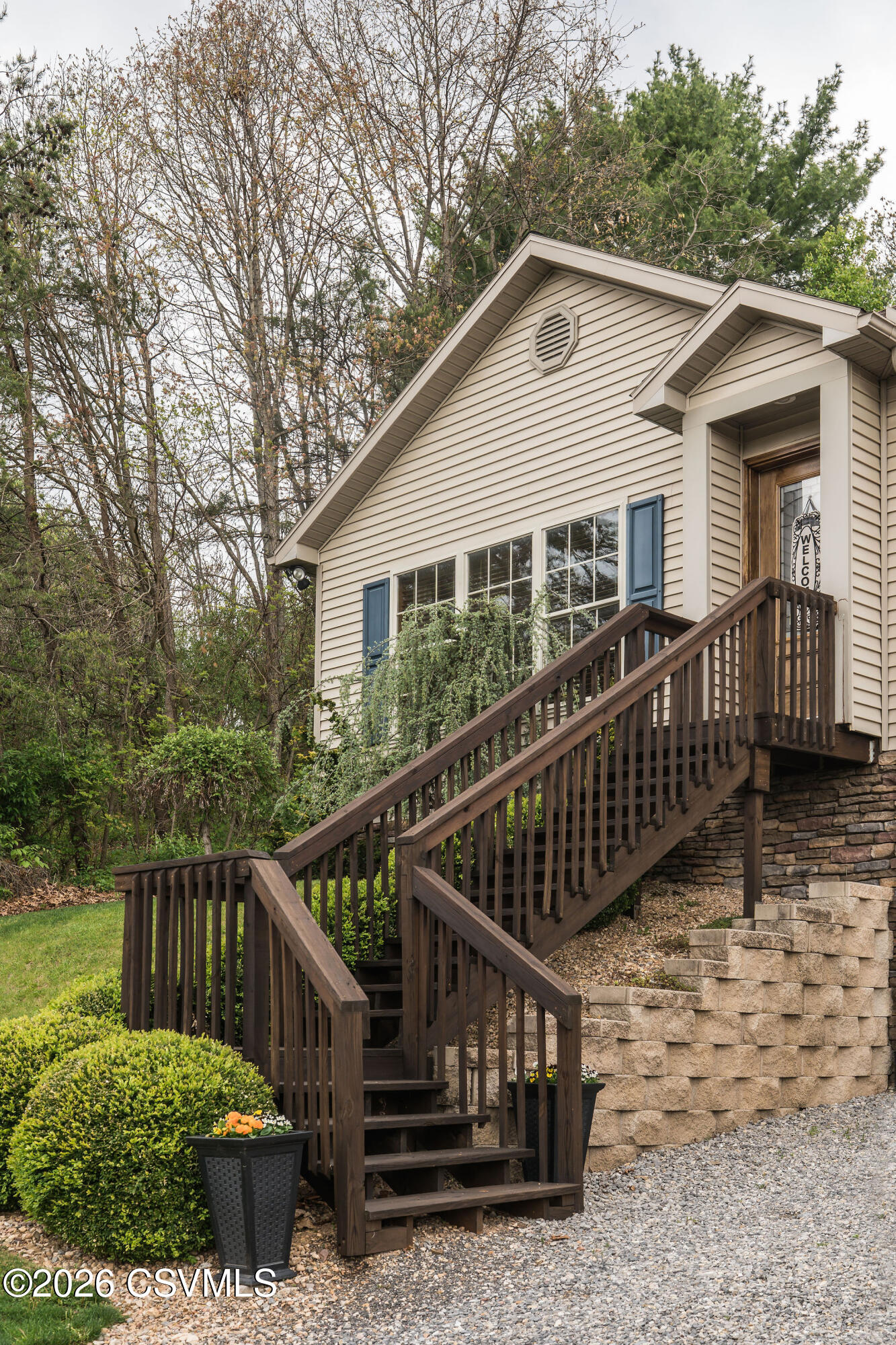 105 BRIAR Lane