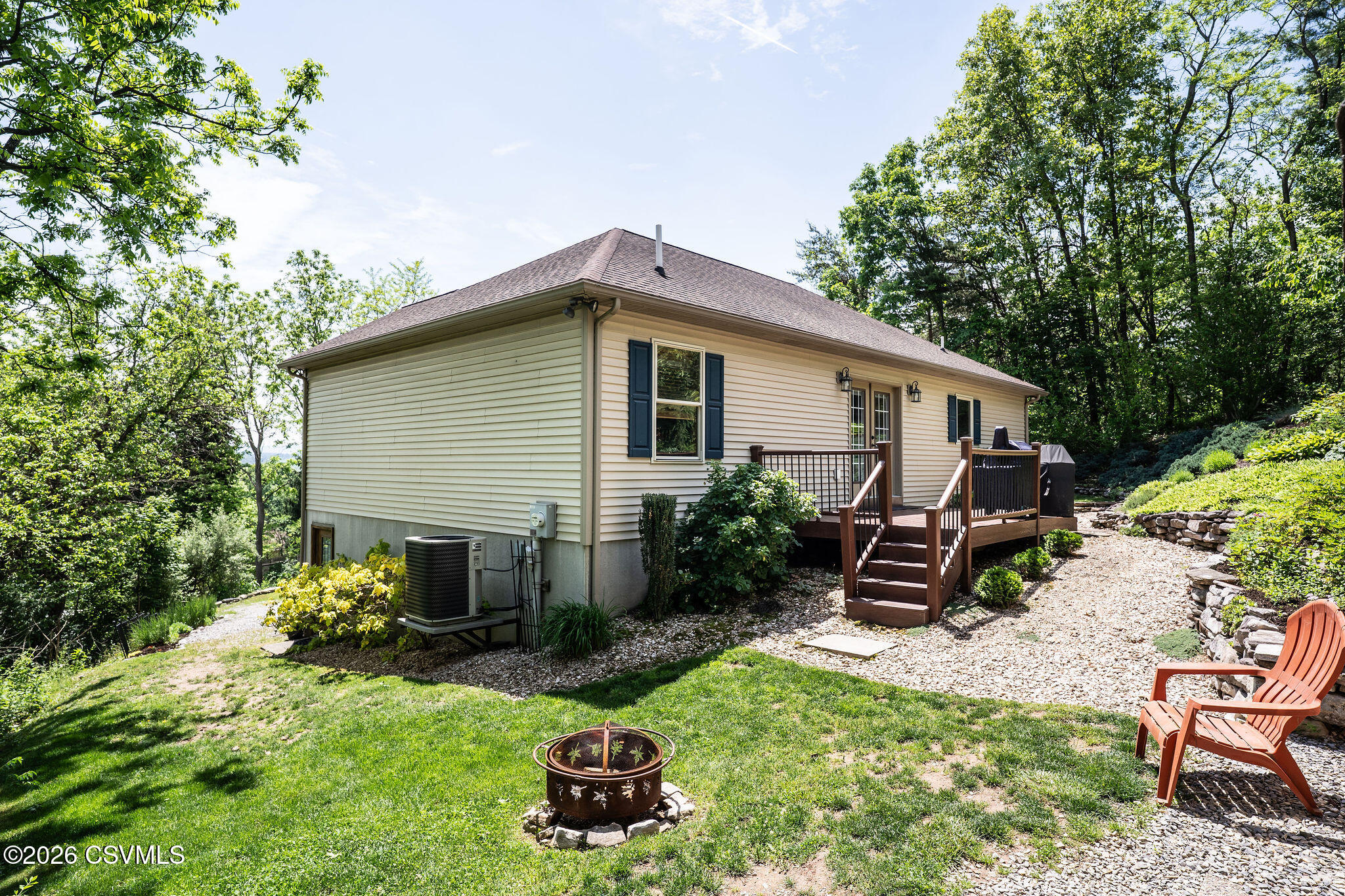 105 BRIAR Lane