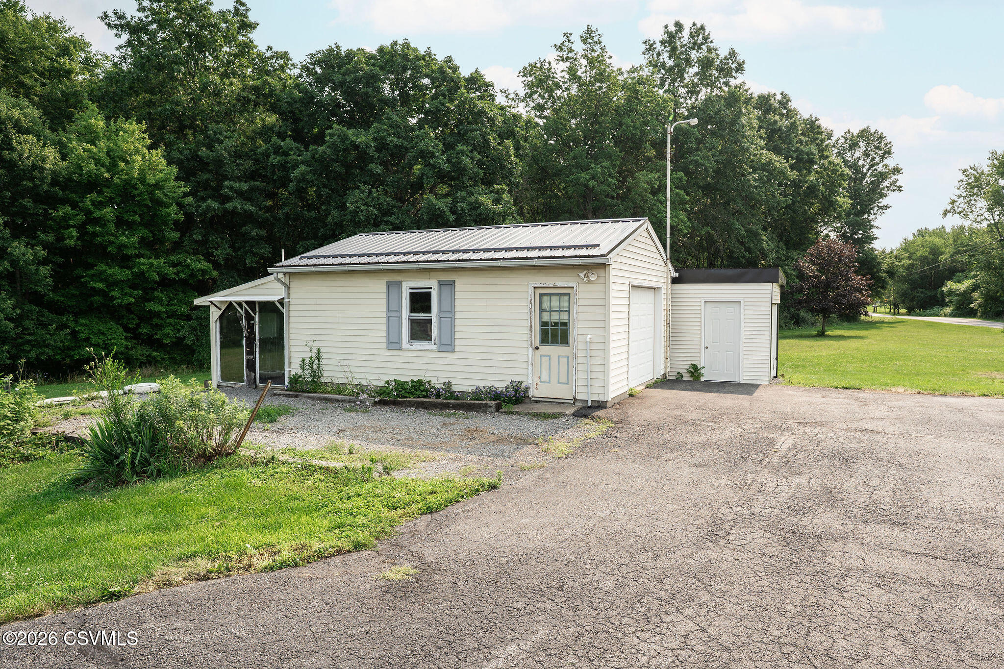 223 CARPENTER Road