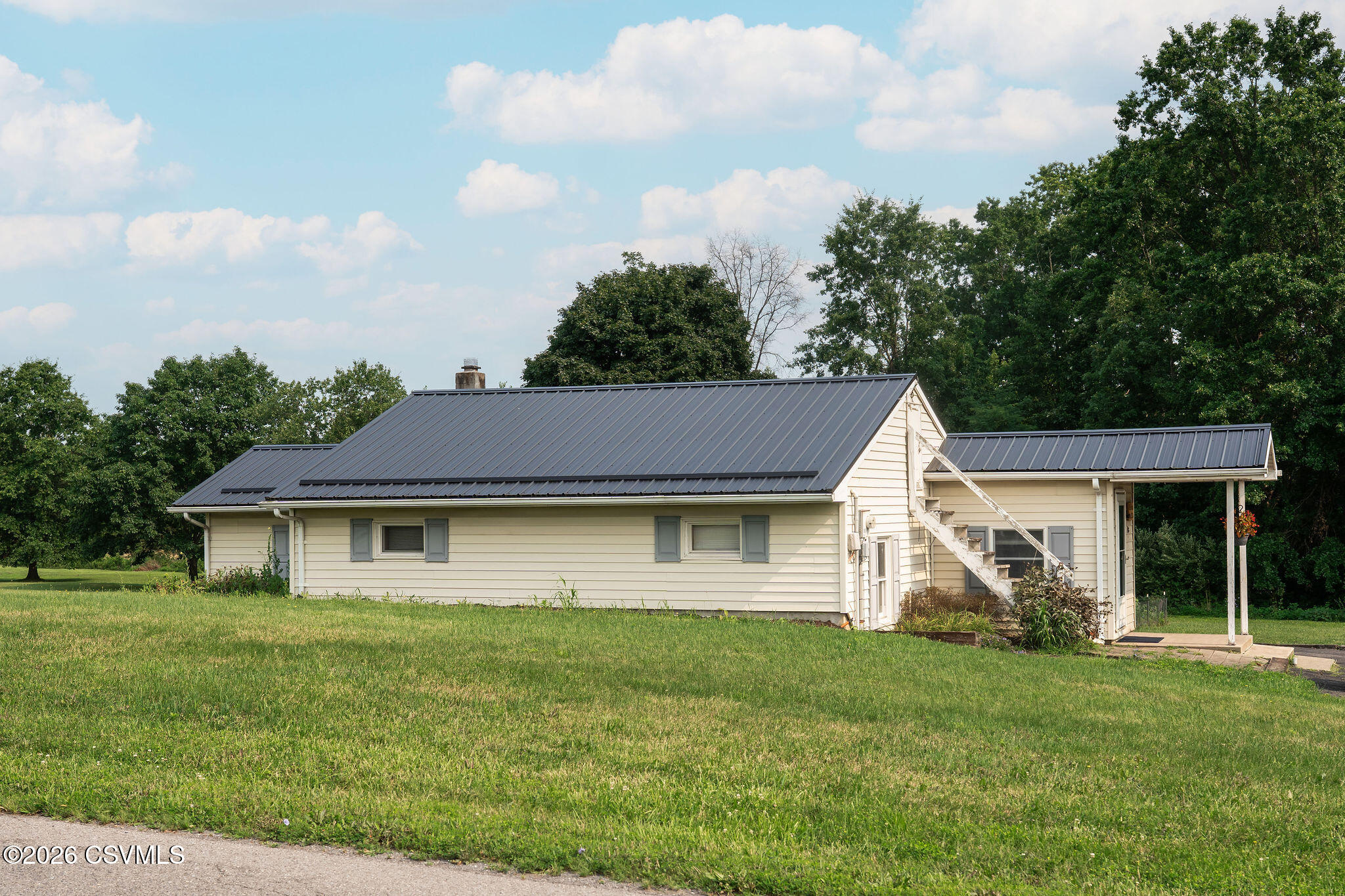 223 CARPENTER Road