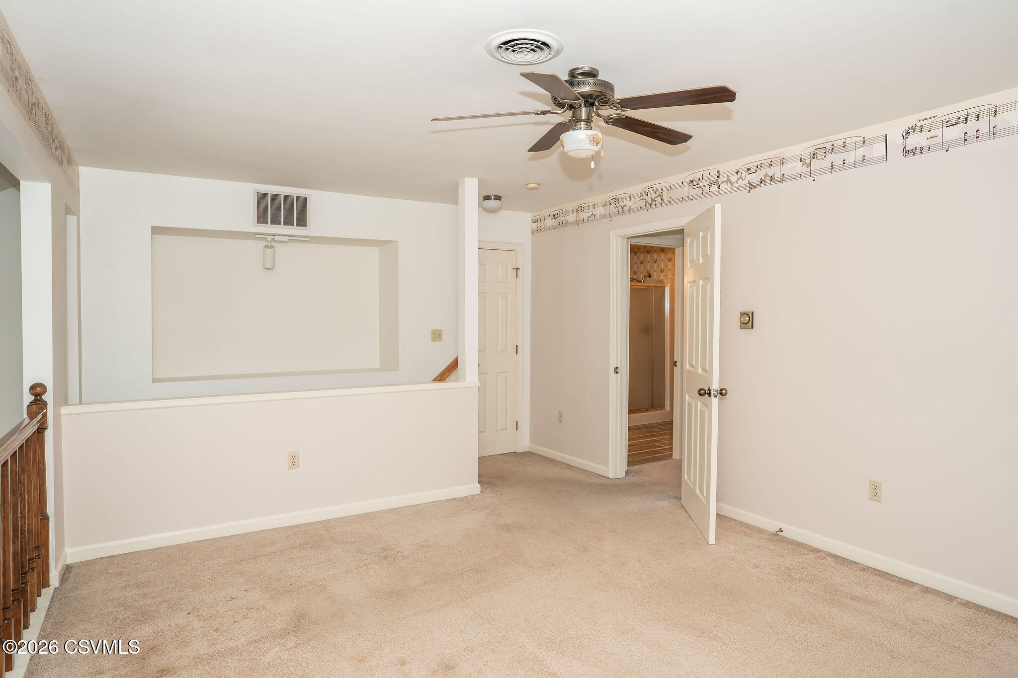 212 BIRCHTREE Lane