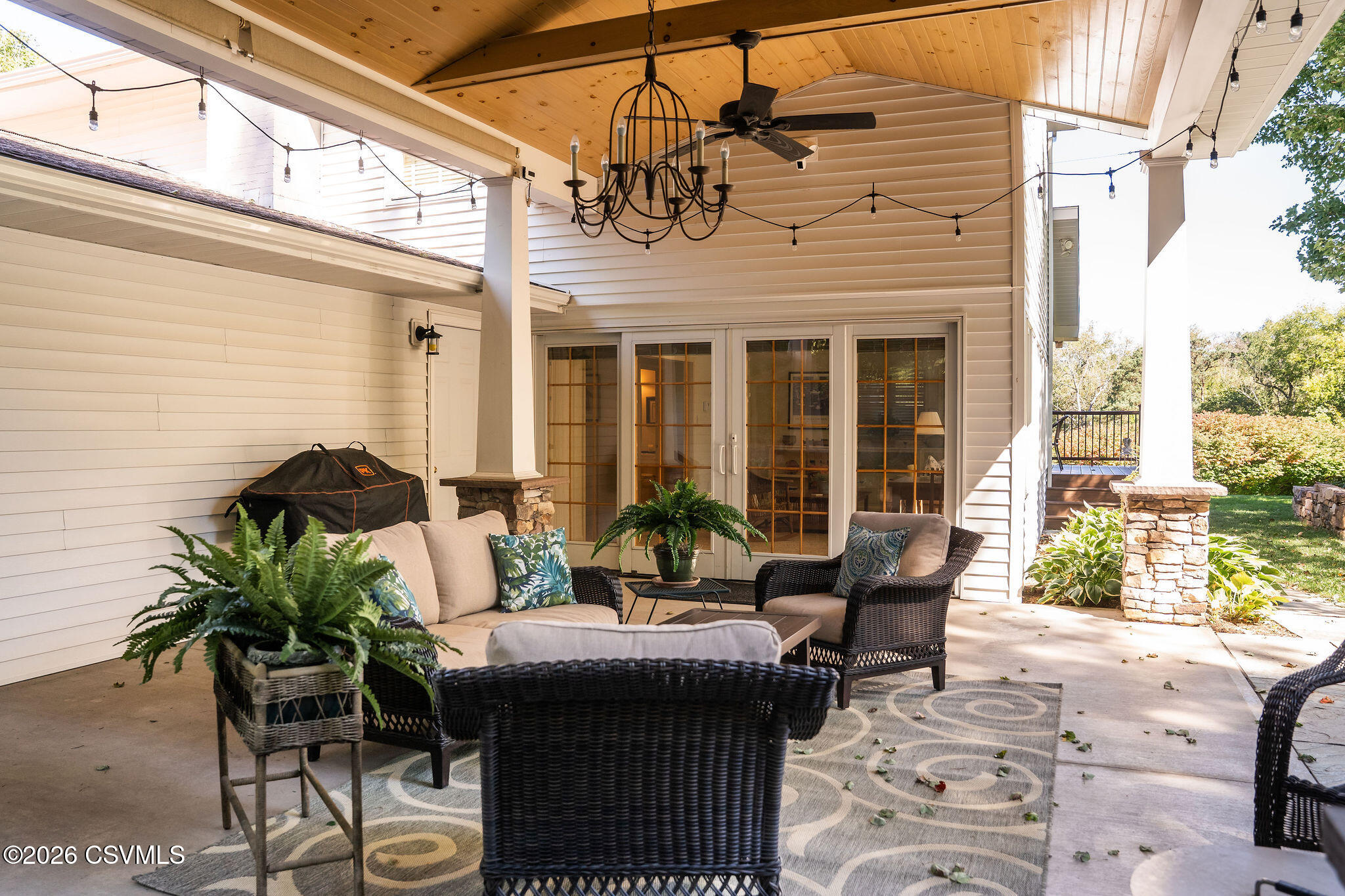 317 HAWTHORNE Drive