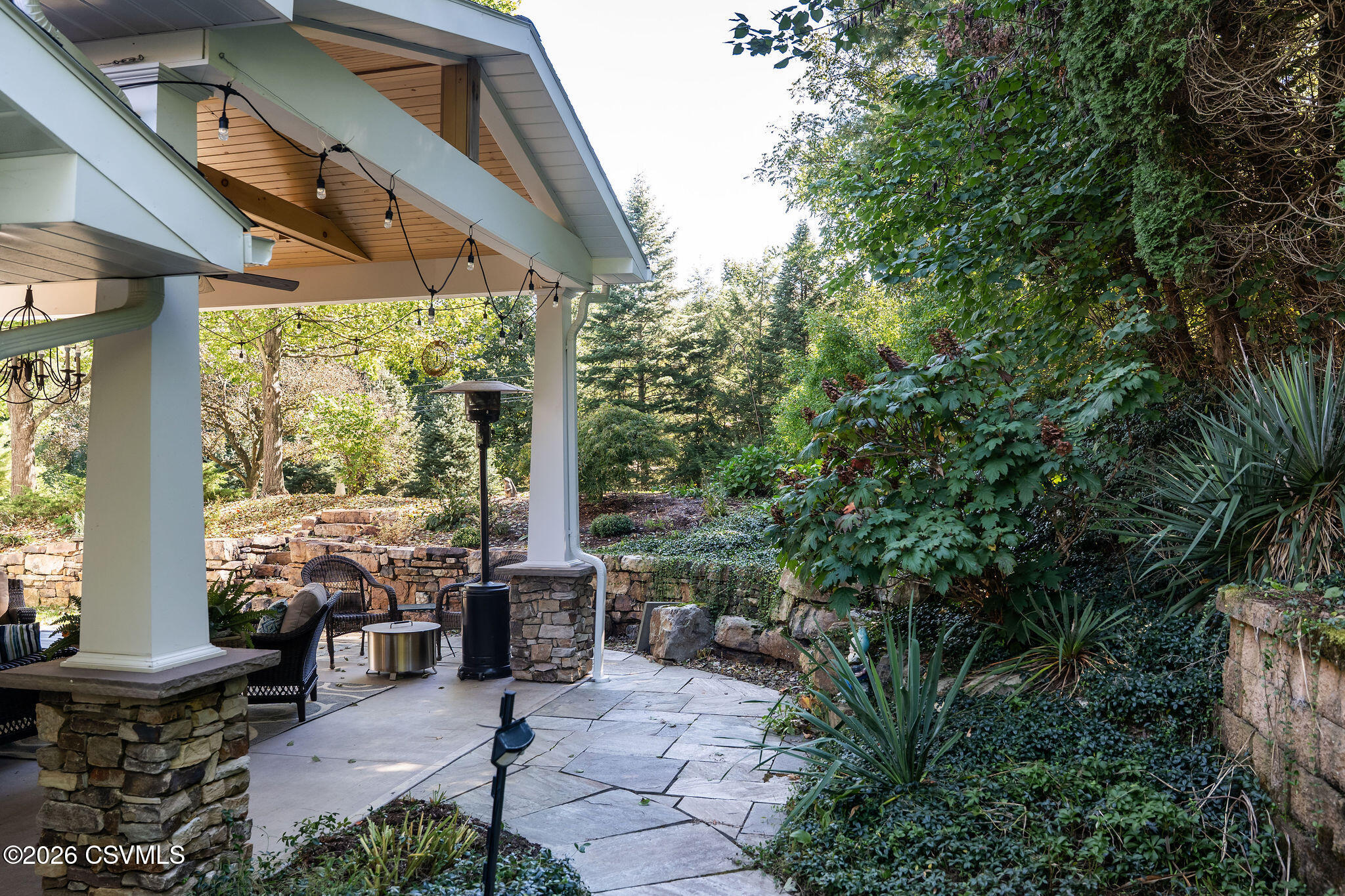 317 HAWTHORNE Drive