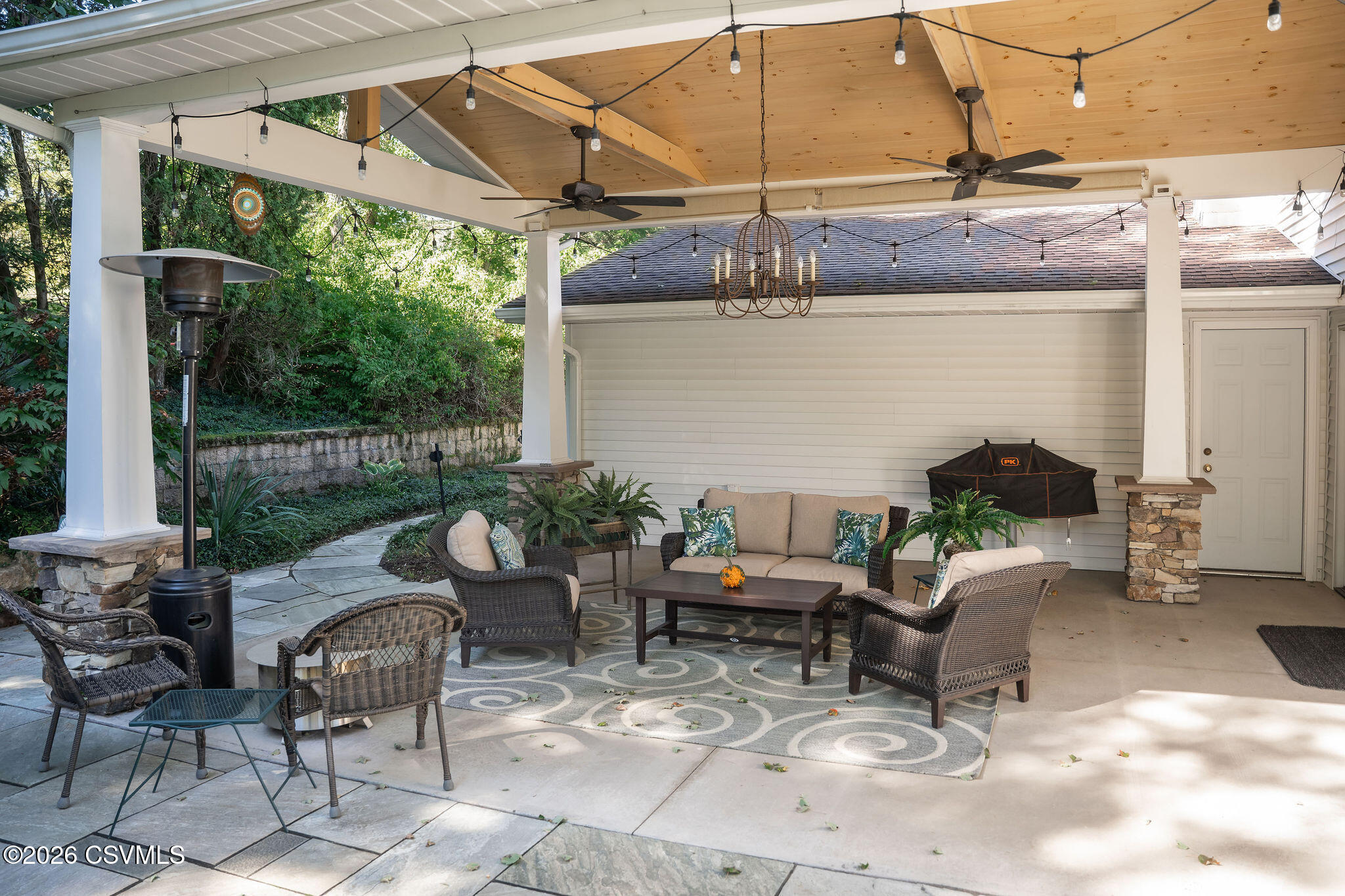 317 HAWTHORNE Drive