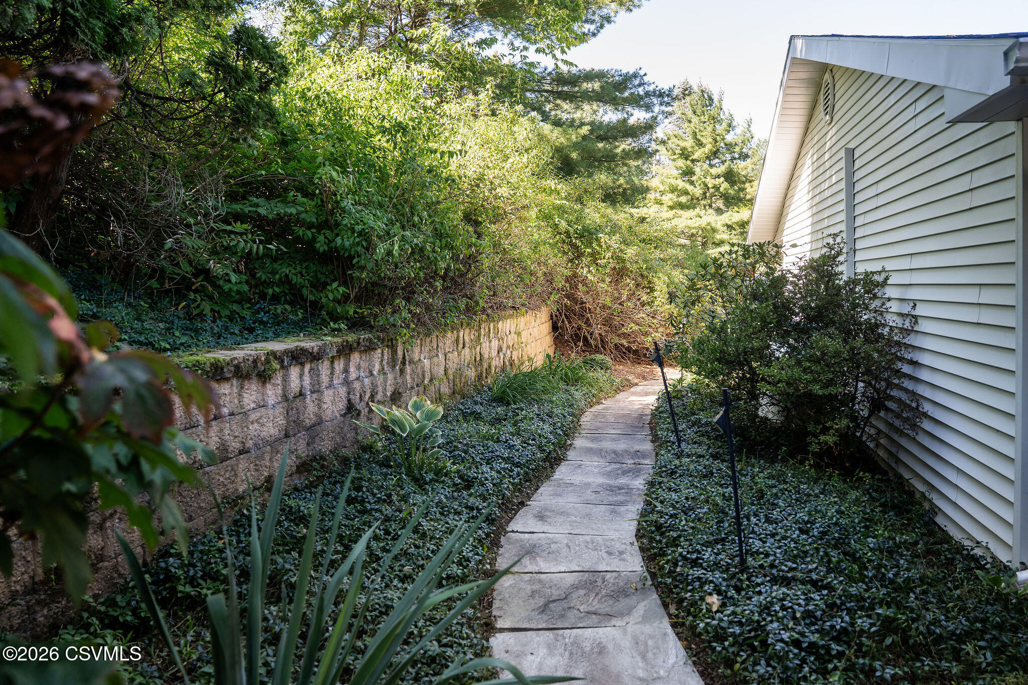 317 HAWTHORNE Drive