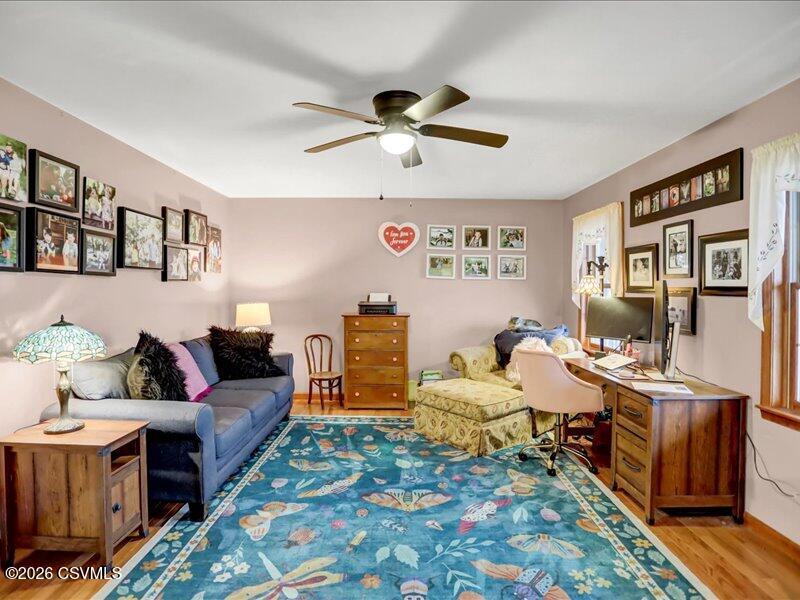 404 DANDEE Drive