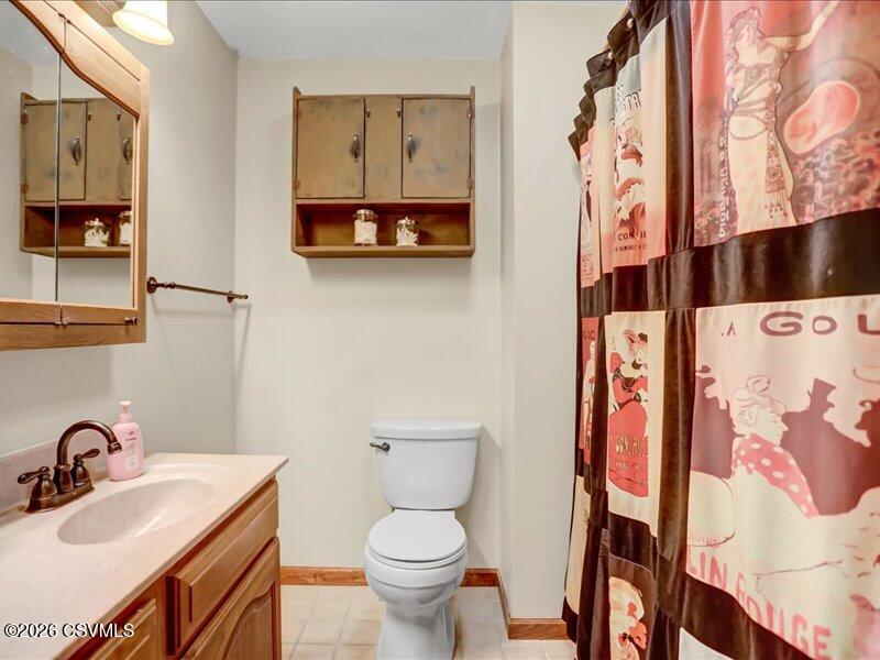 404 DANDEE Drive
