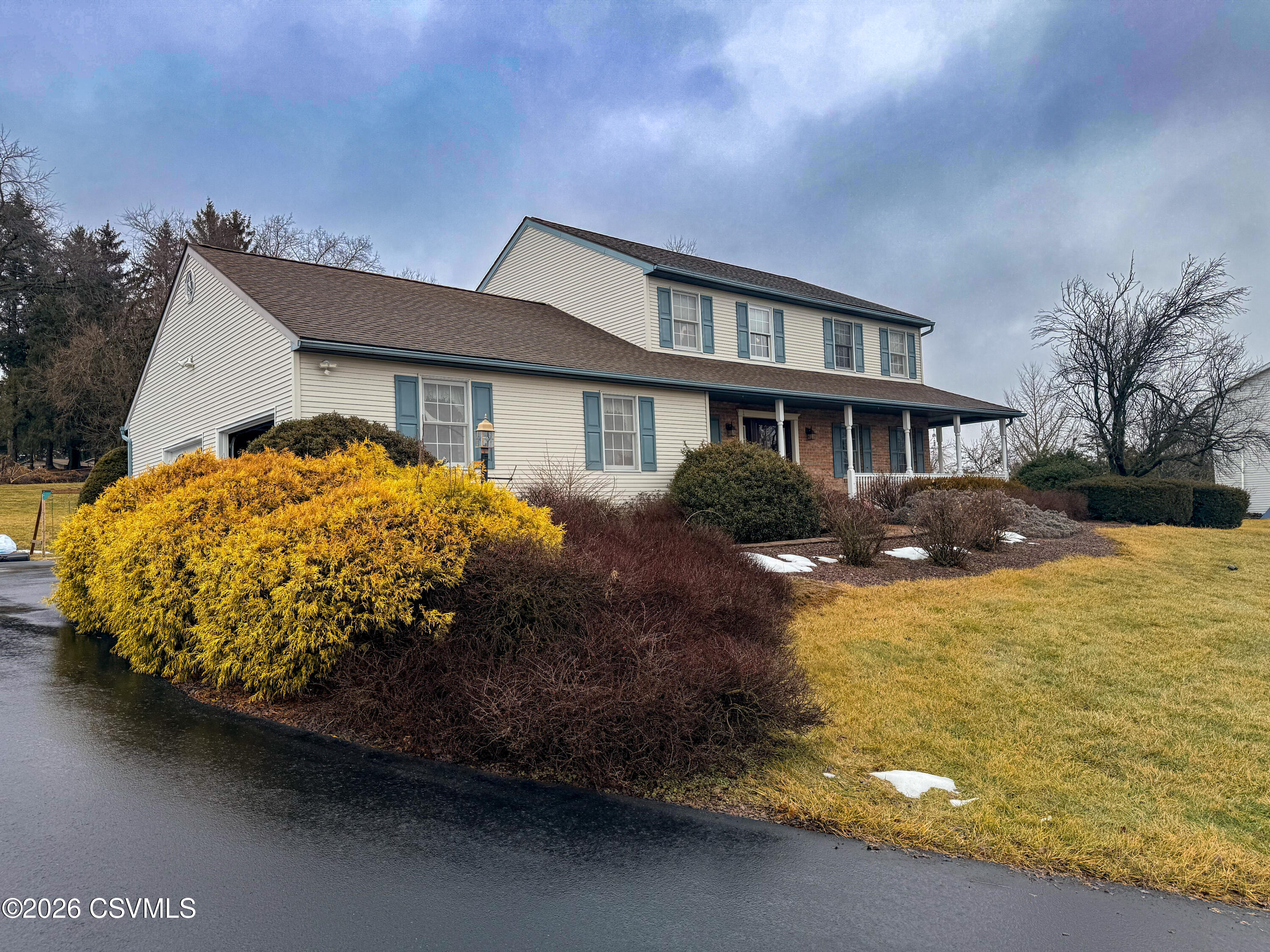 404 DANDEE Drive