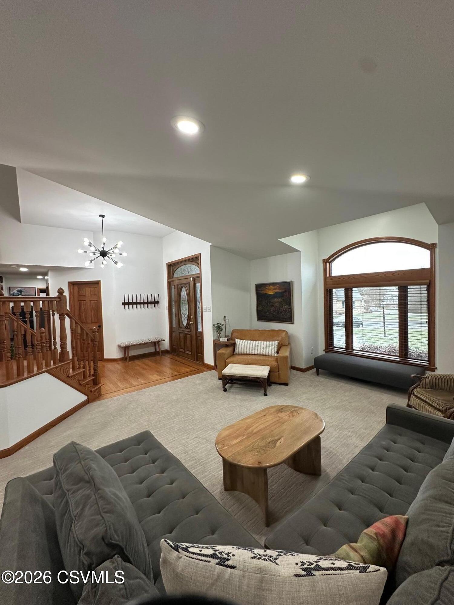 3 N MEADOW Court