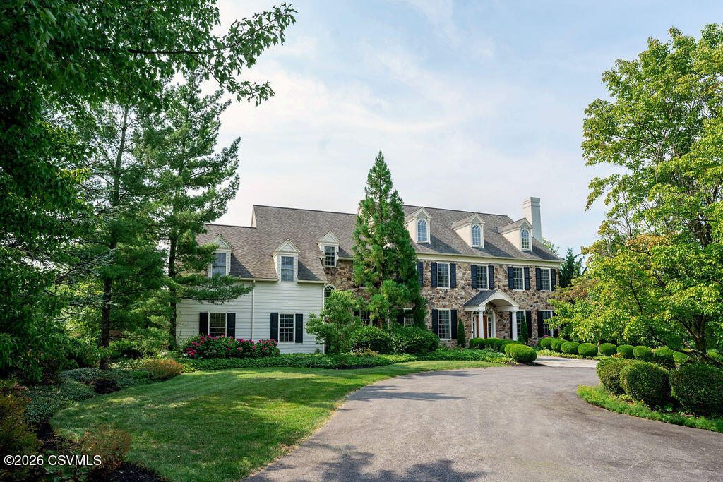 303 JONATHAN Road