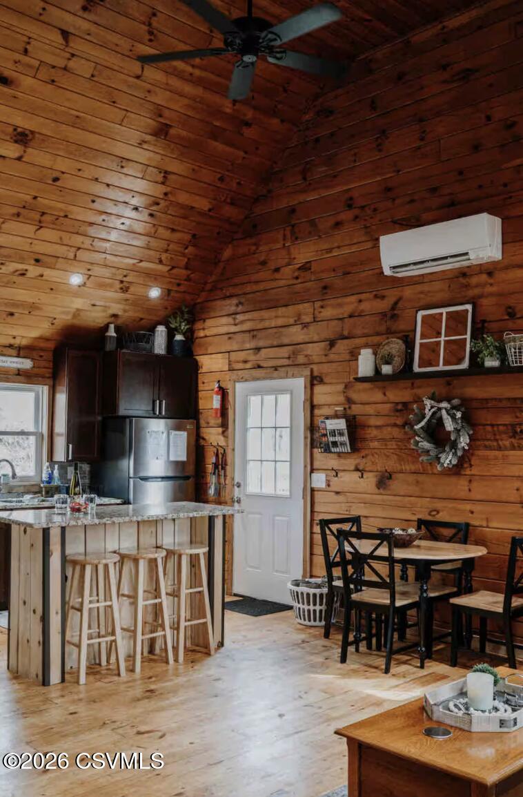 2470 GRAND VALLEY Road