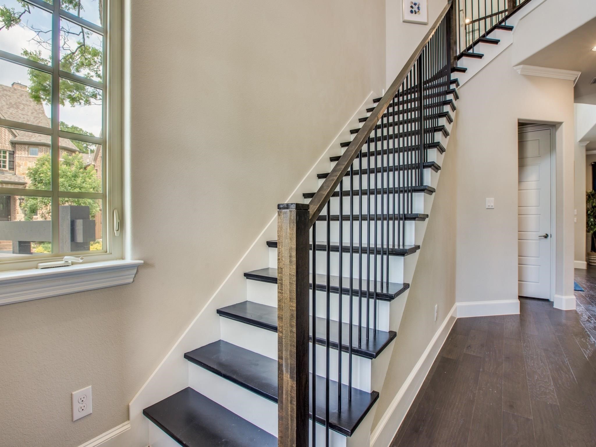 7140 Edmund Court