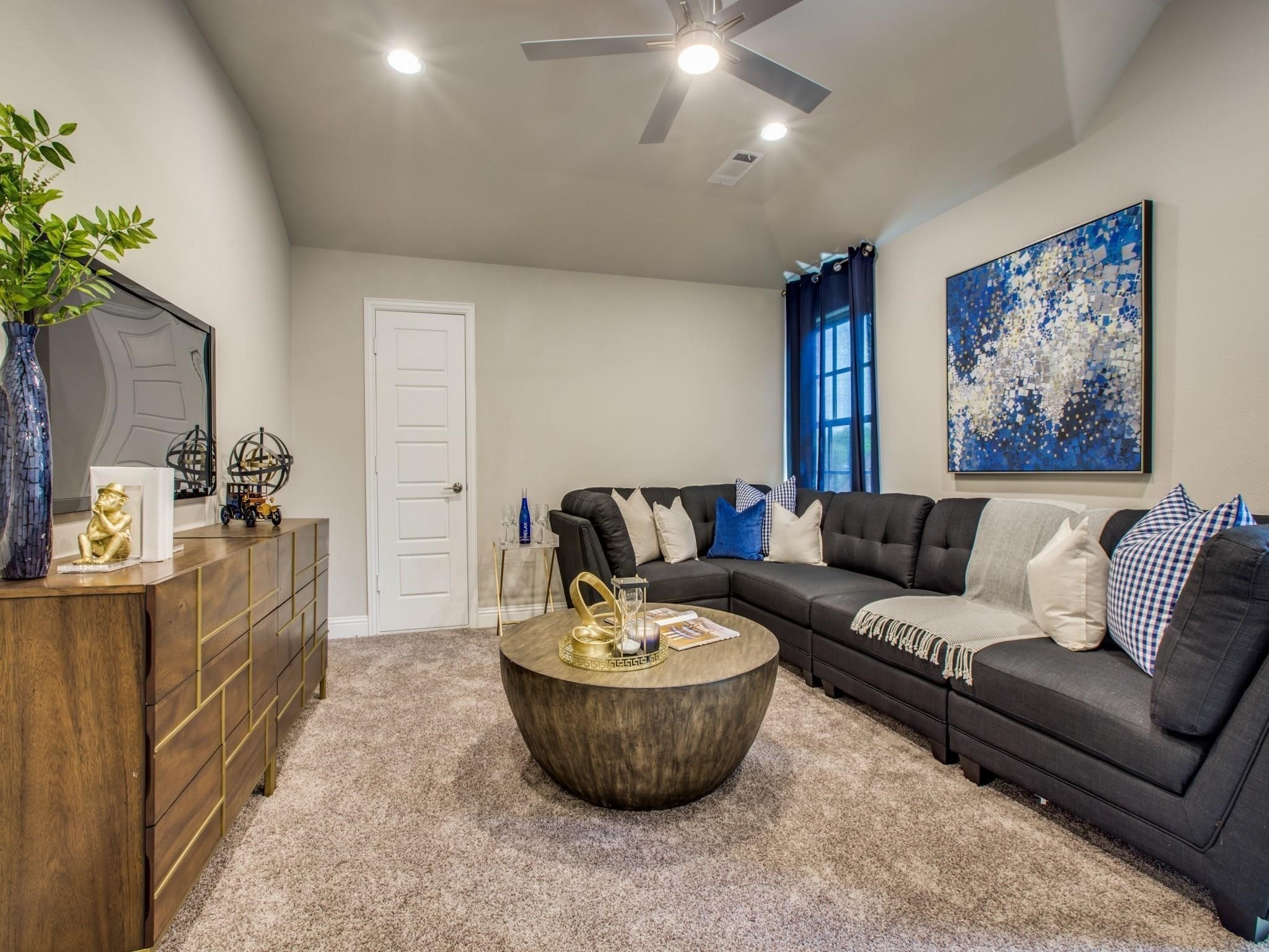 7140 Edmund Court