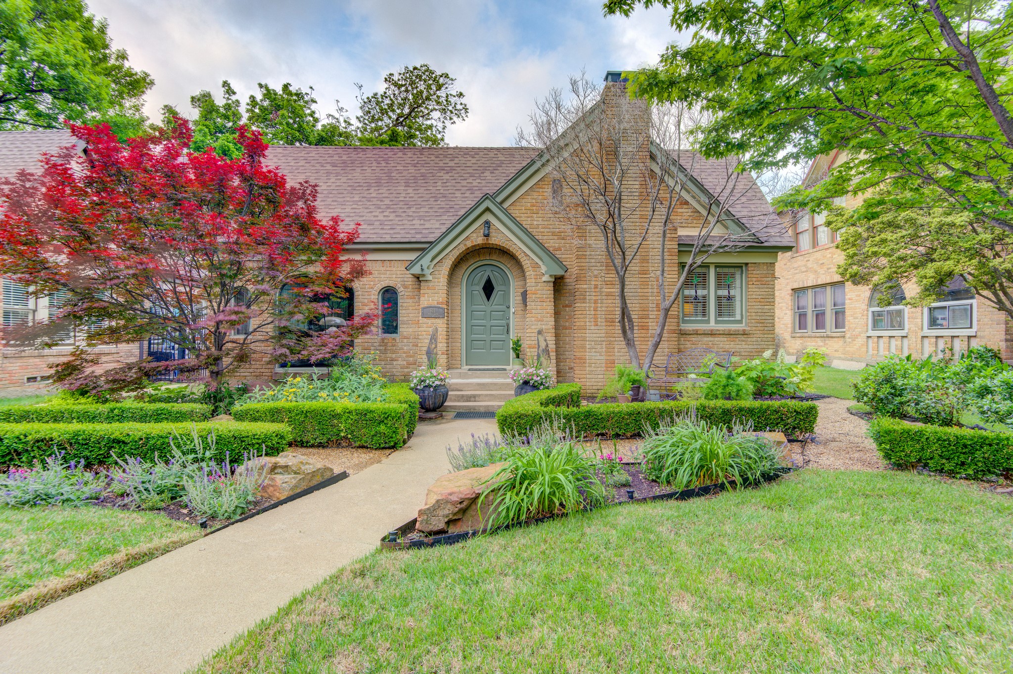 811 Monte Vista Drive