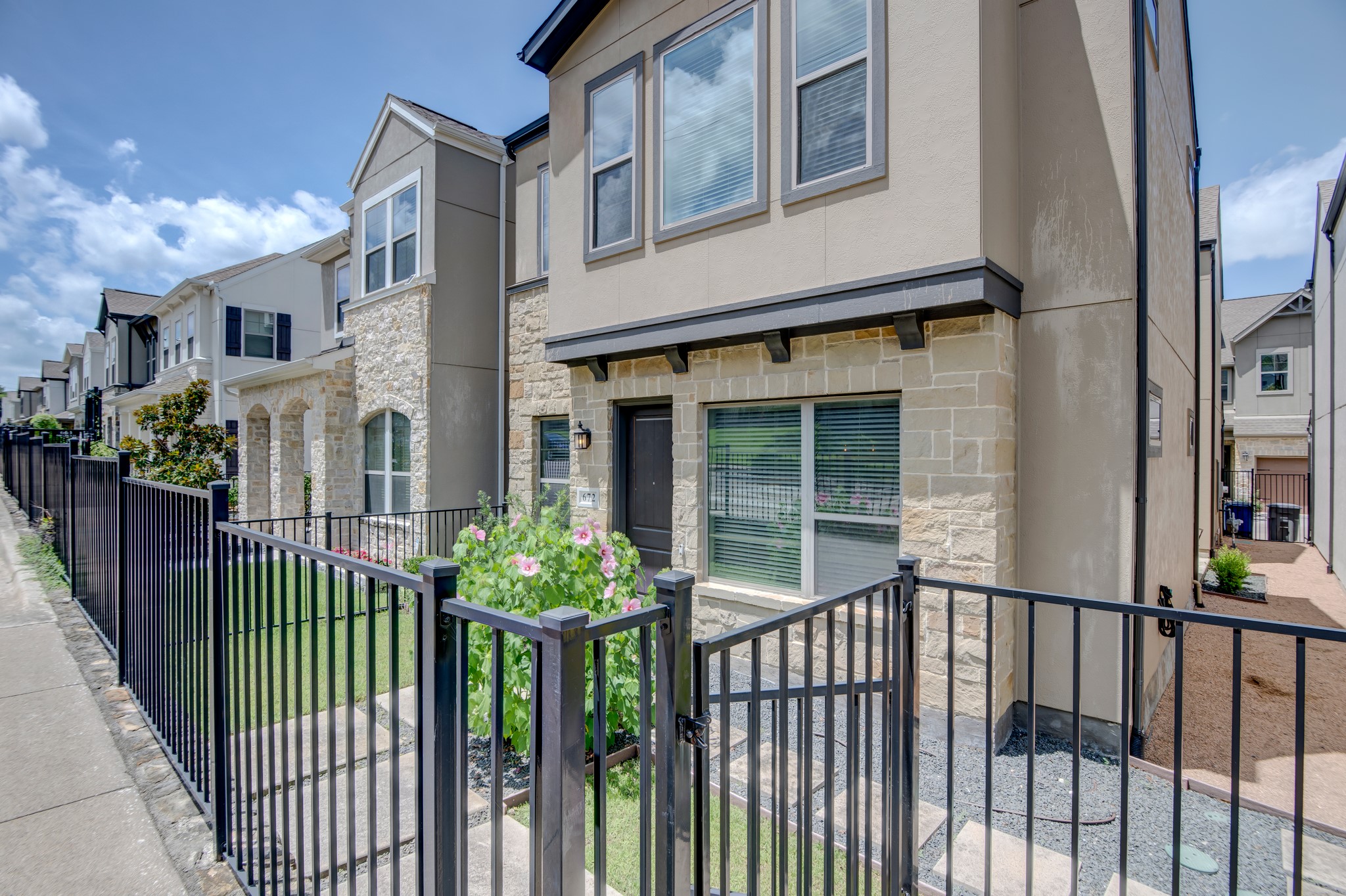 672 Aspen Valley Lane