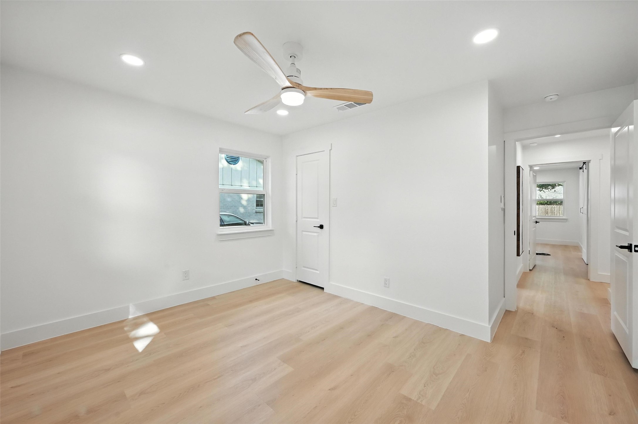 6912 Town North Drive