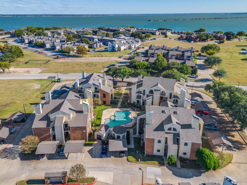 4434 Point Boulevard 208