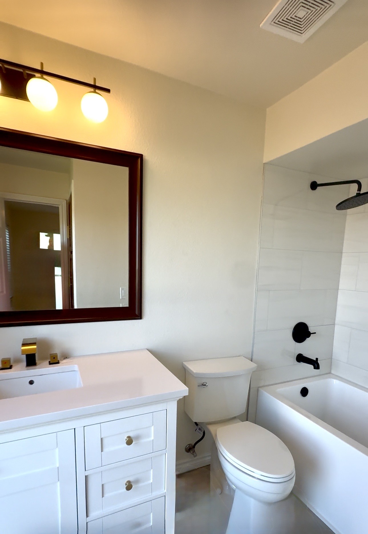 11525 Webb Chapel Road