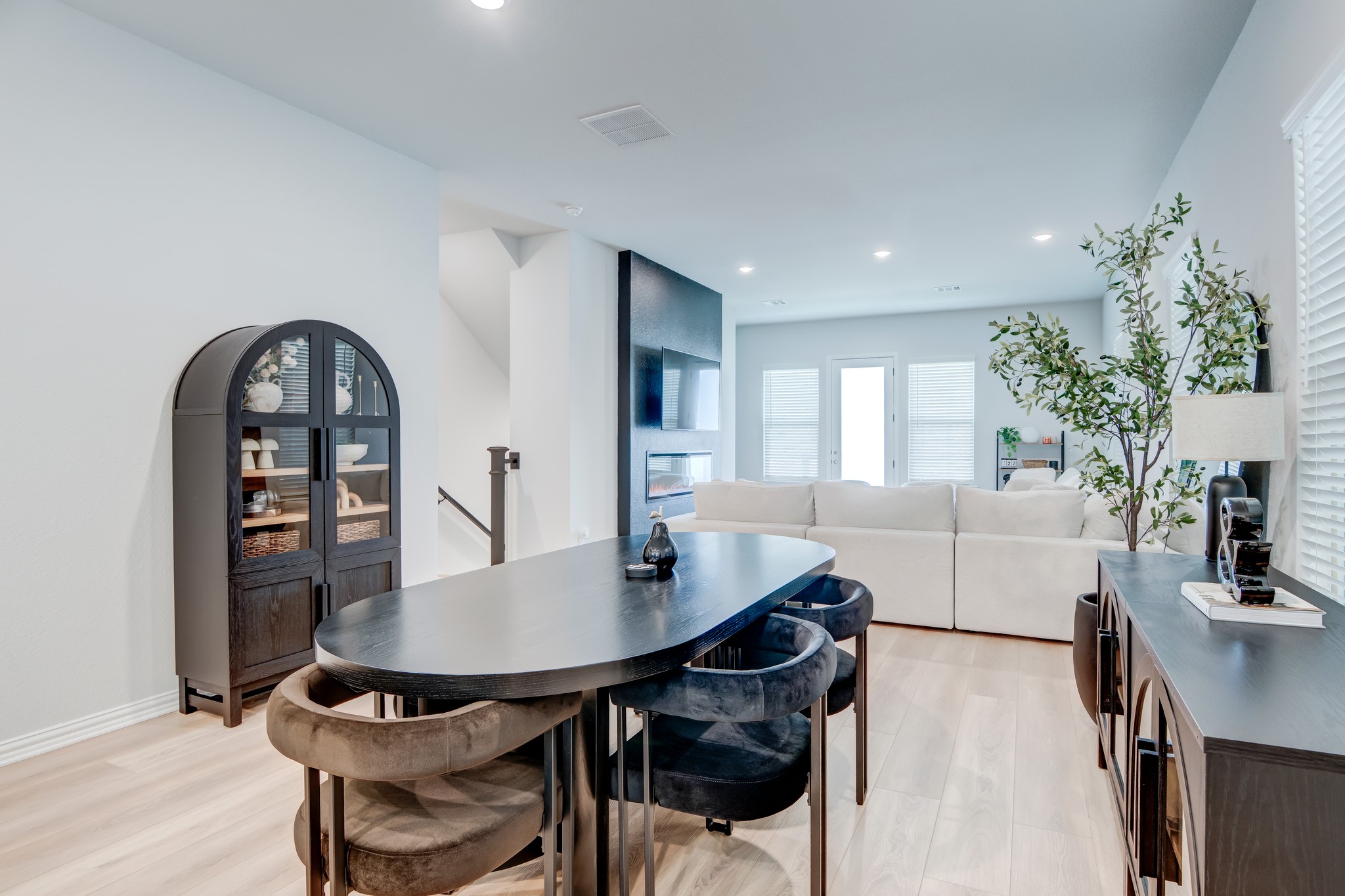 7551 Millingston Road