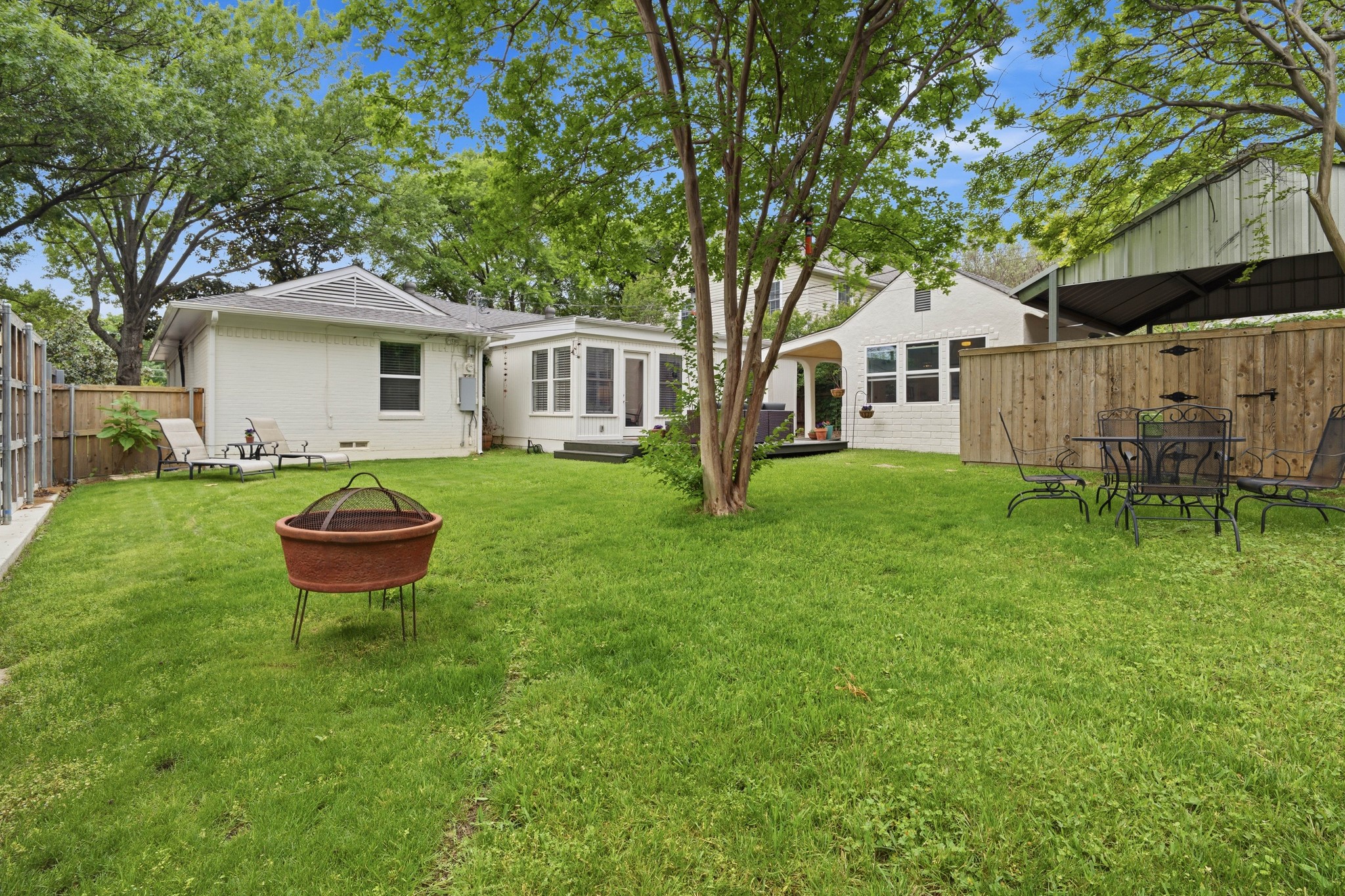 824 Kirkwood Drive