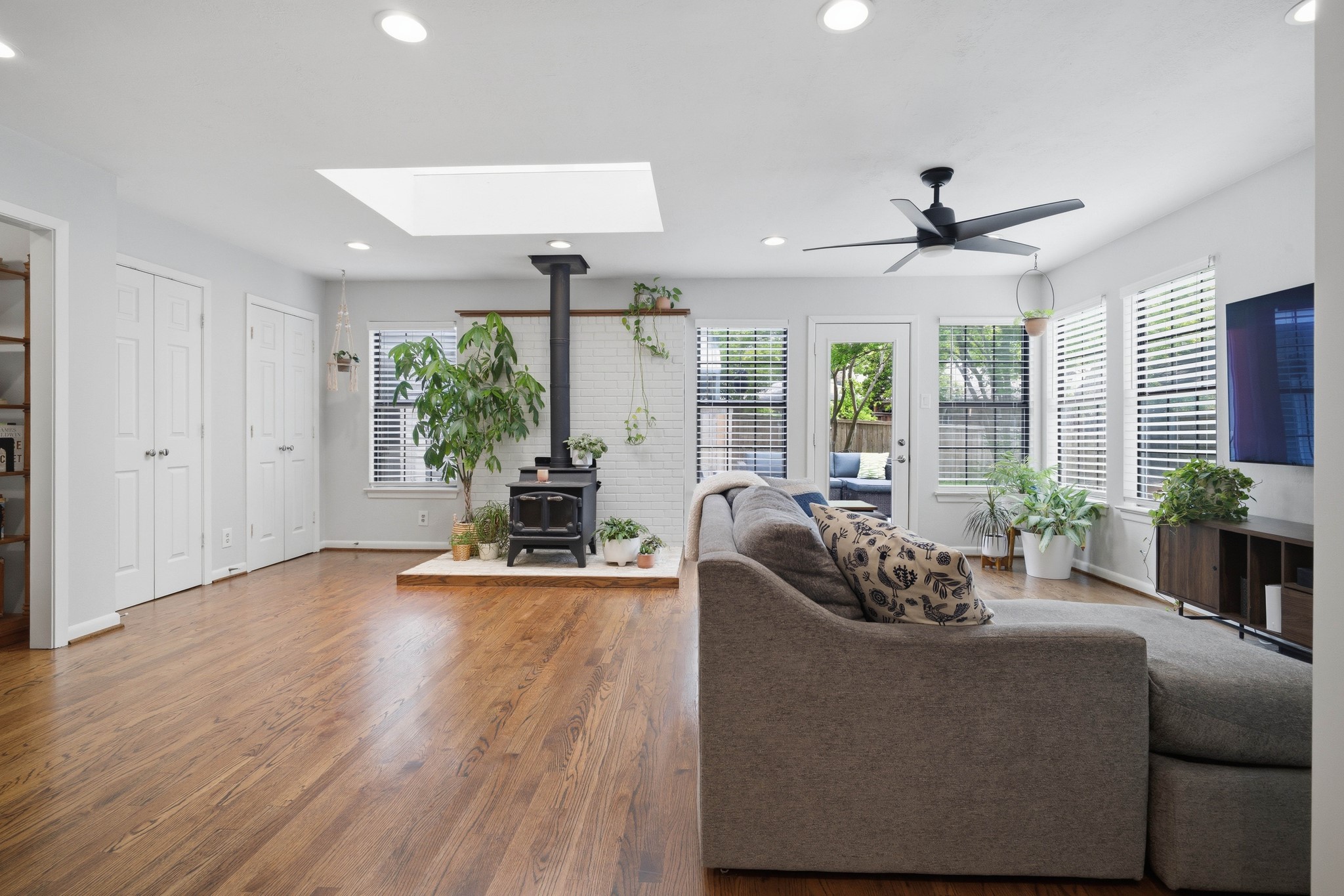 824 Kirkwood Drive