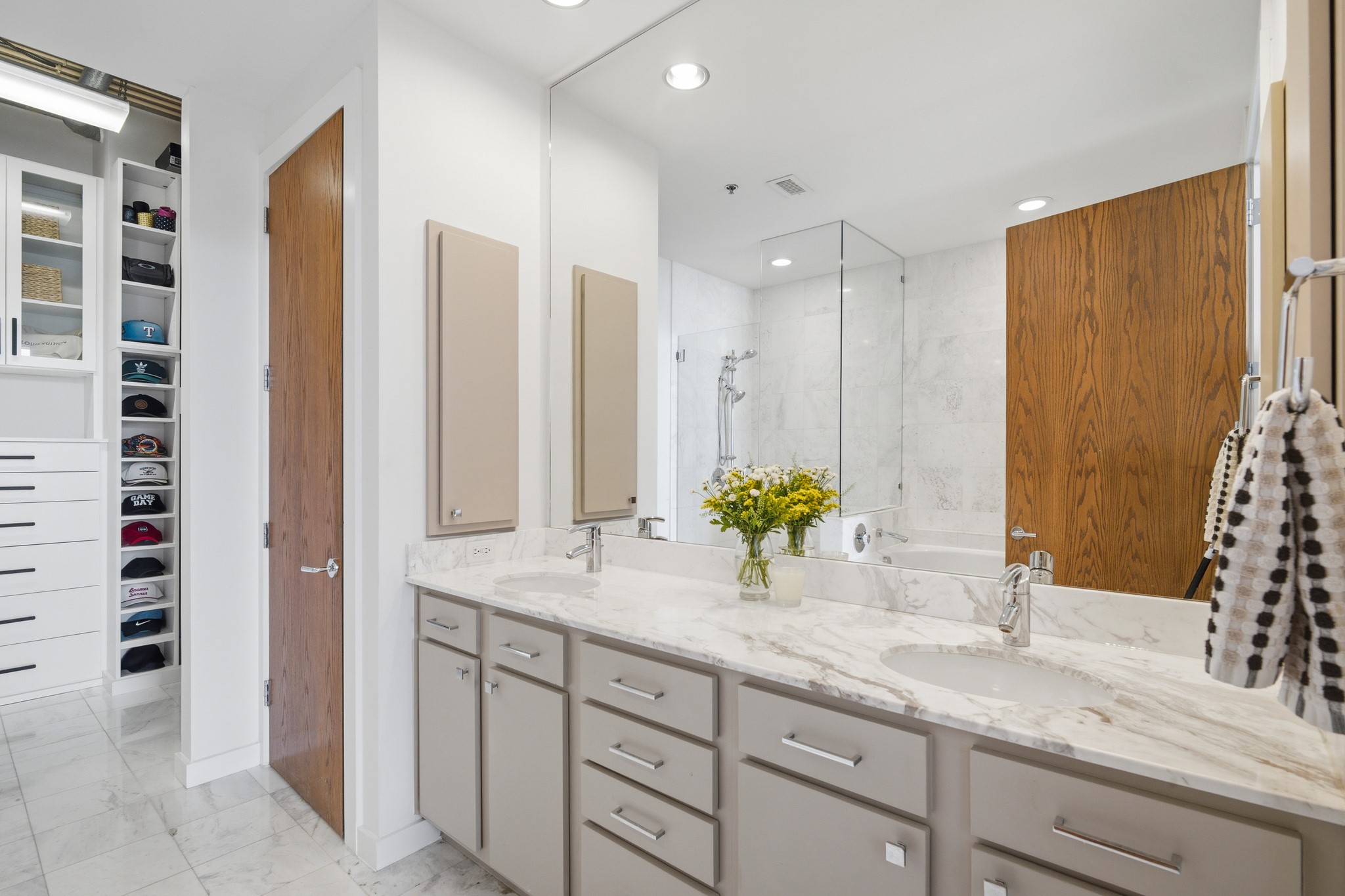 3030 Bryan Street 309