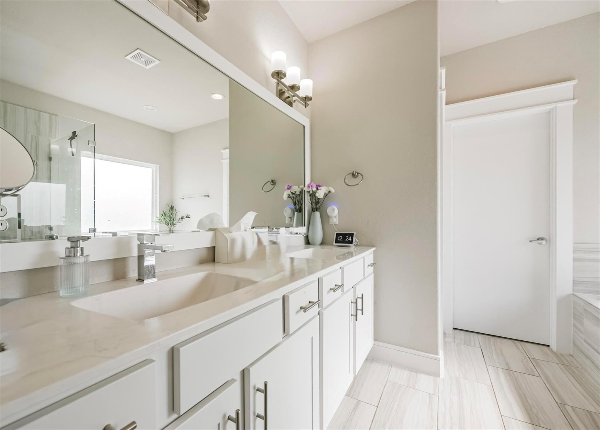 2503 Des Chaumes Street