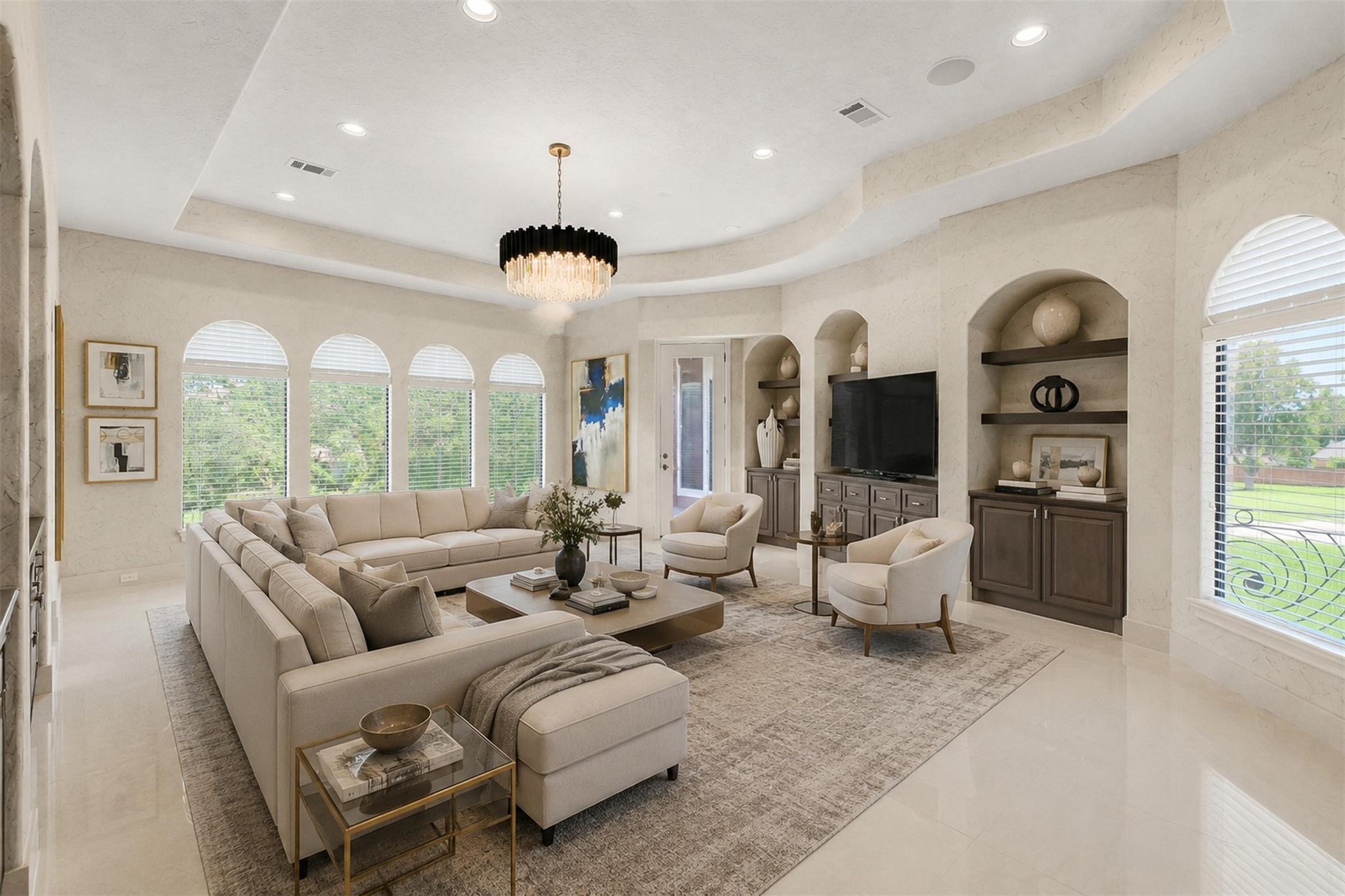 5703 Lakeshore Vista Drive