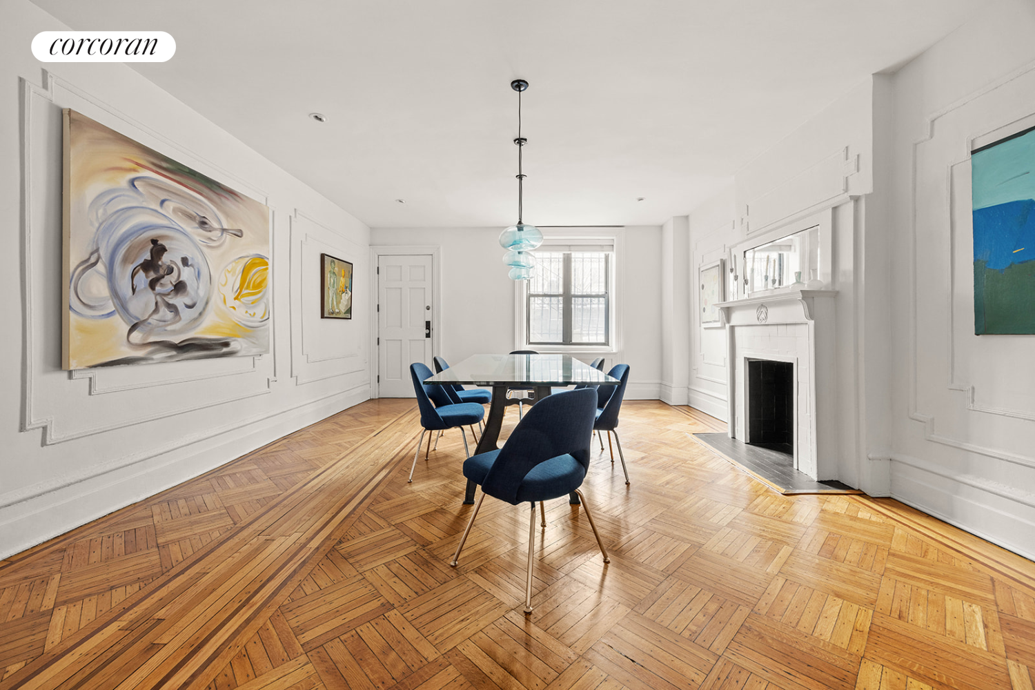 3686 BROADWAY