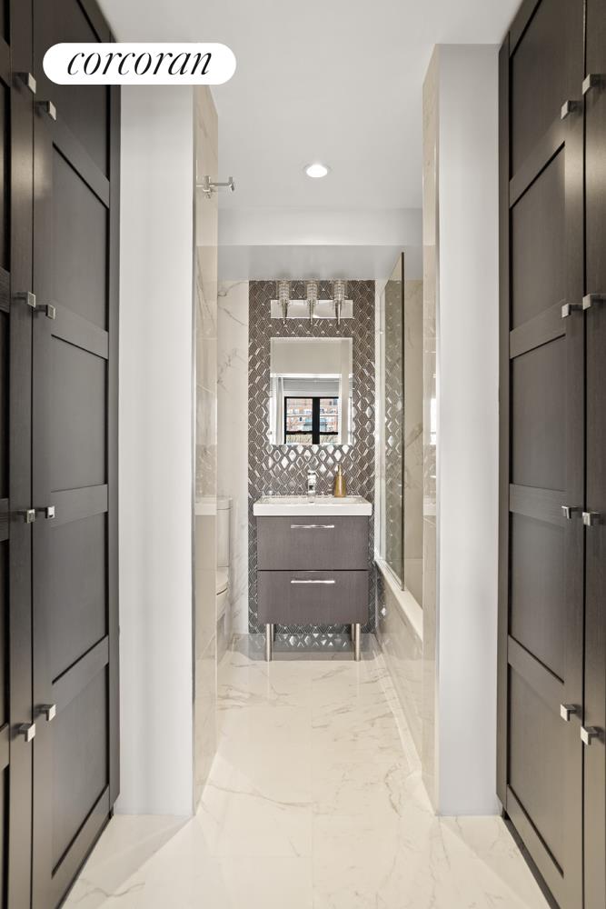 405 E 63RD Street 8C