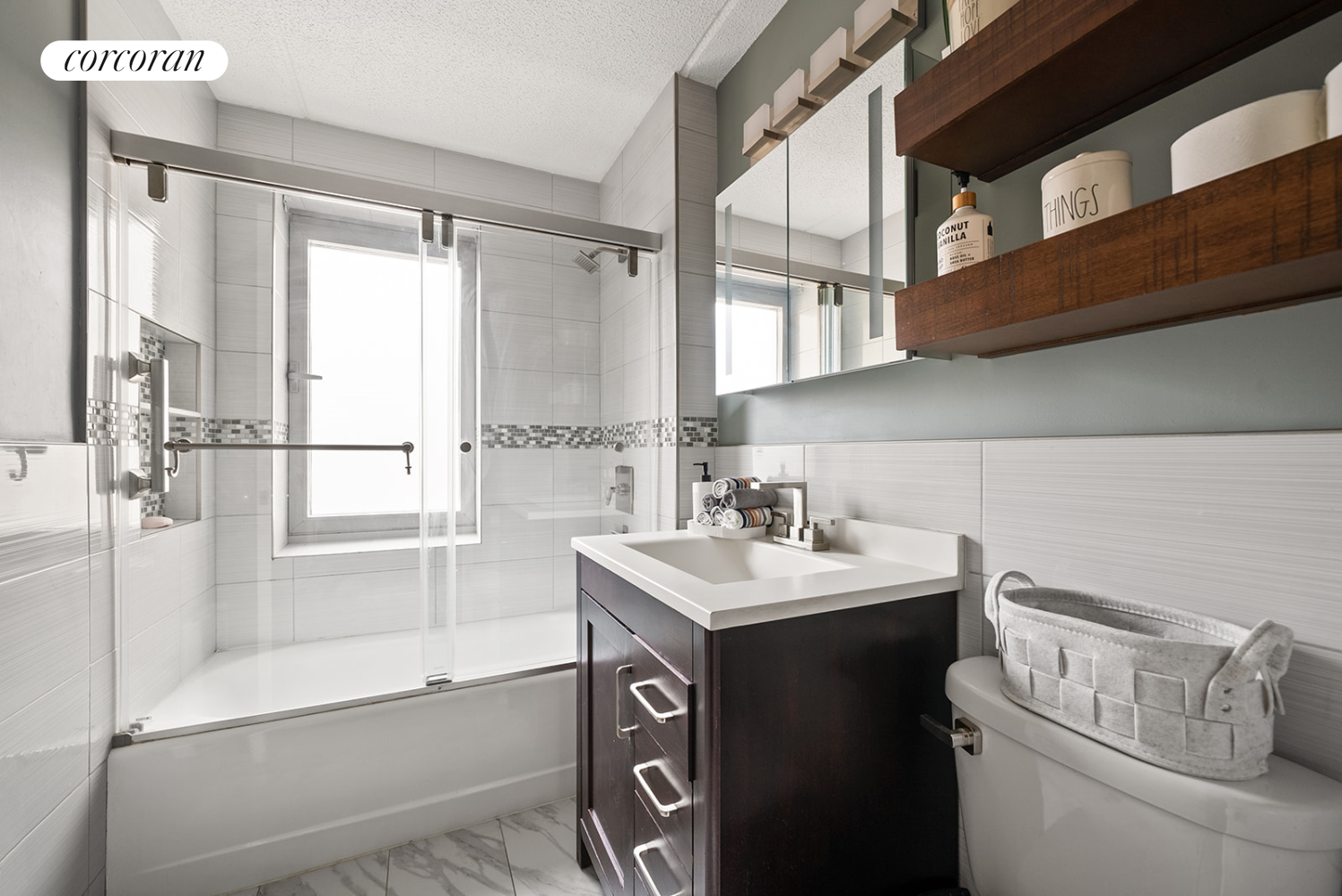 68 BRADHURST Avenue 6V