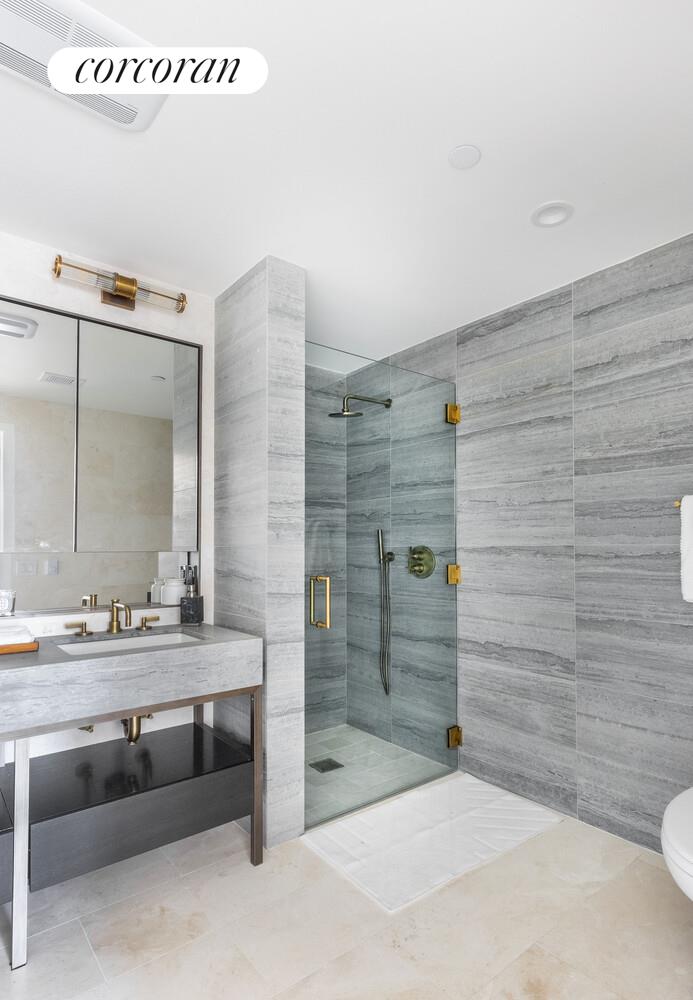 1399 PARK Avenue 15A