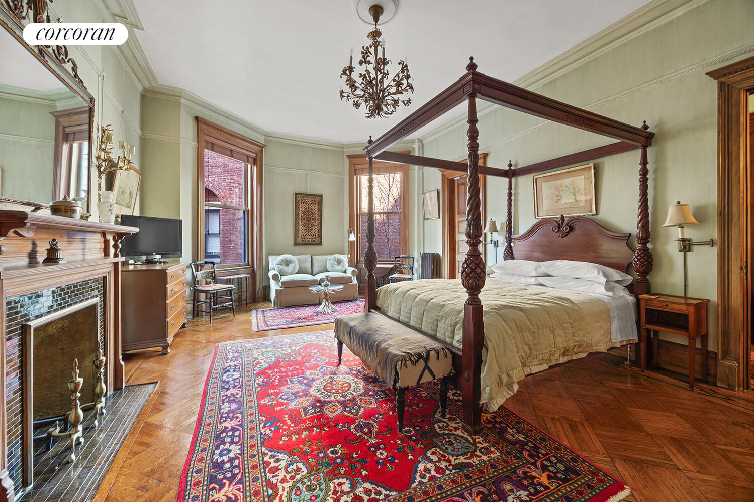 12 MOUNT MORRIS Park W