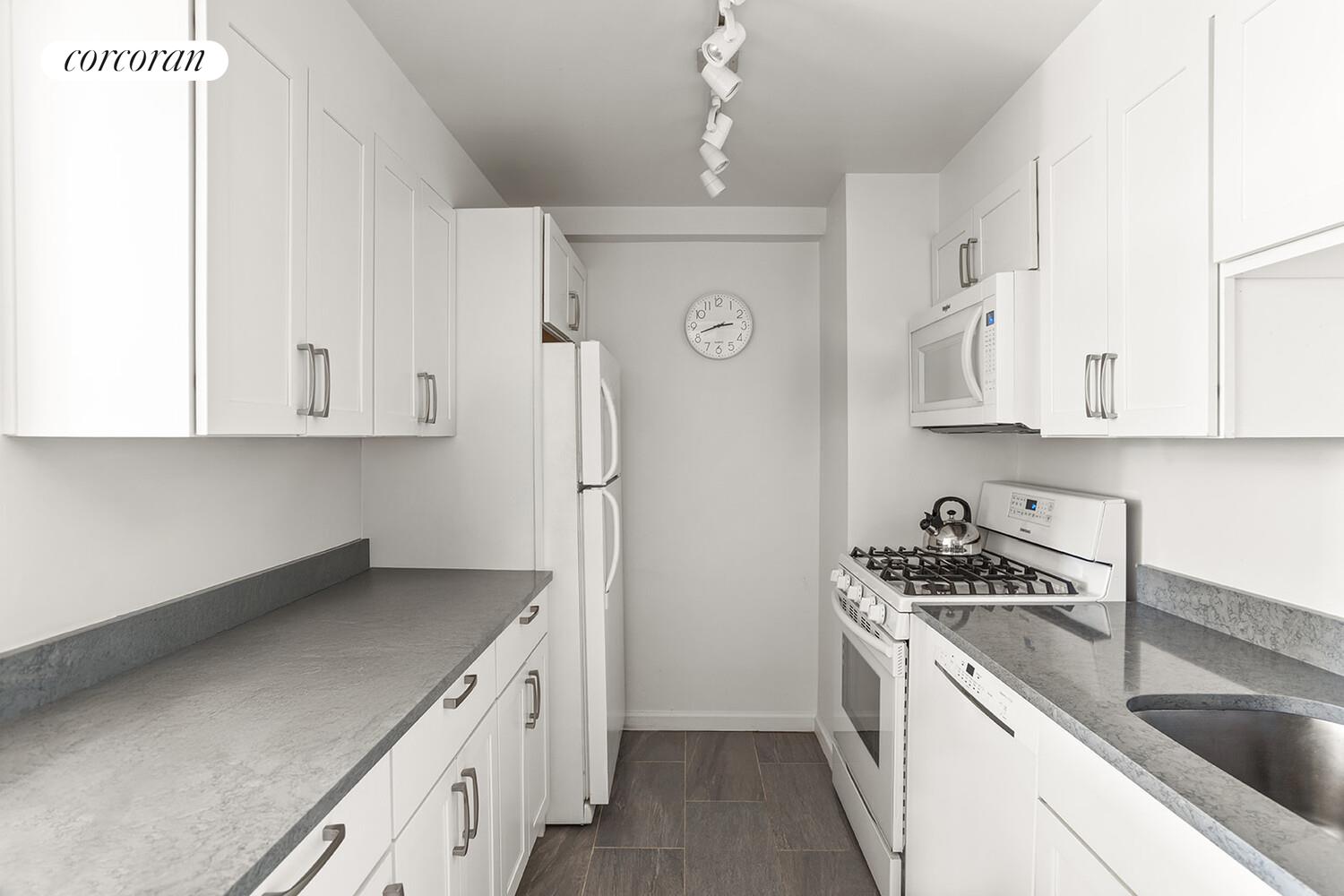 1825 MADISON Avenue 9G