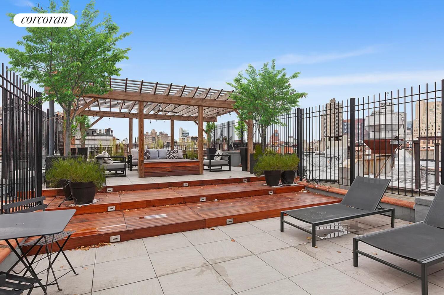 646 9TH Avenue 3RN