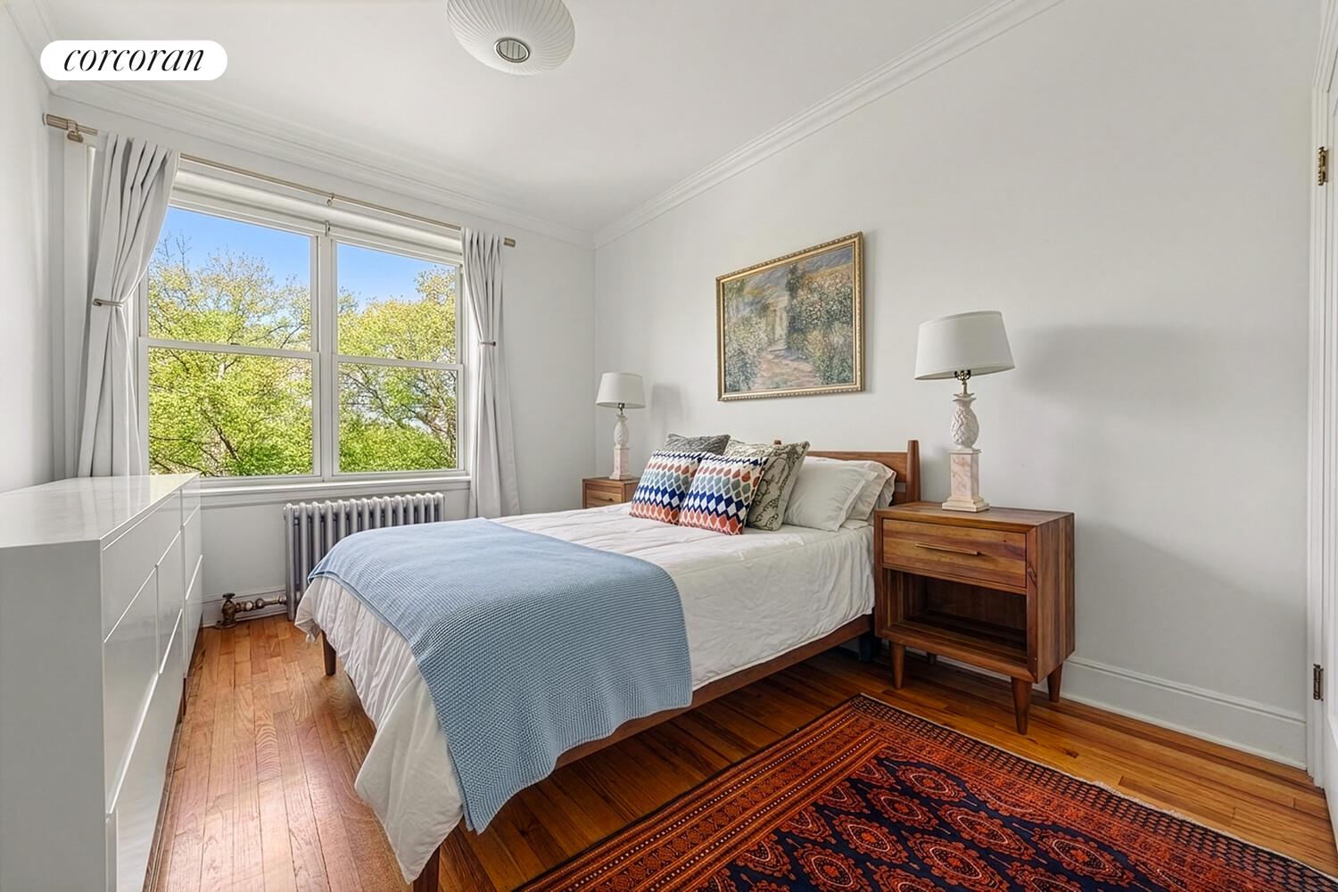 710 RIVERSIDE Drive 3E