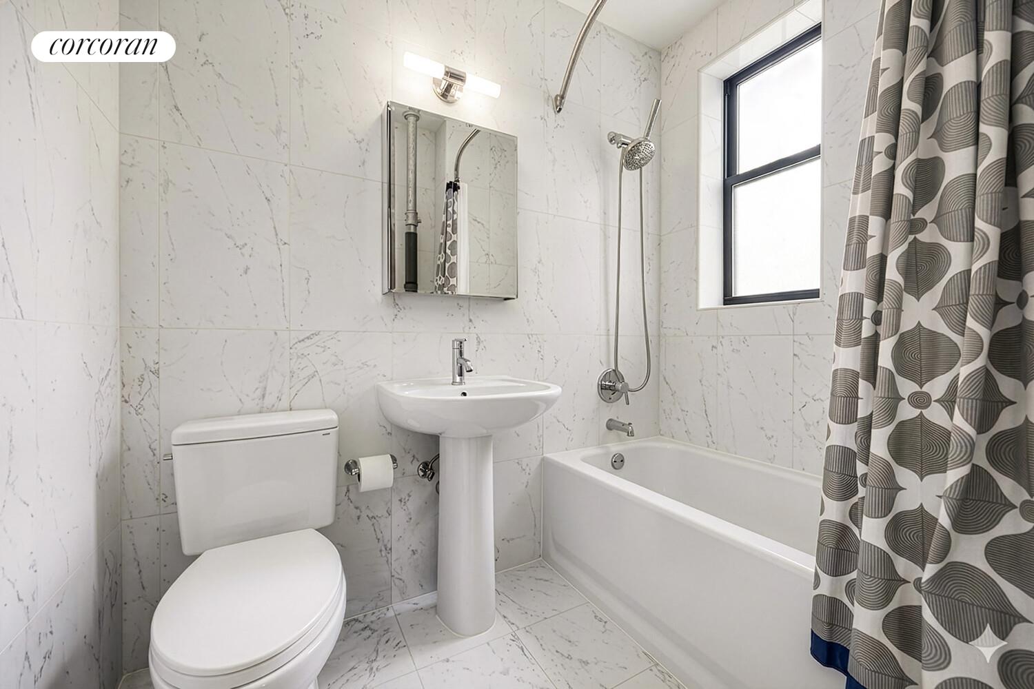 710 RIVERSIDE Drive 3E