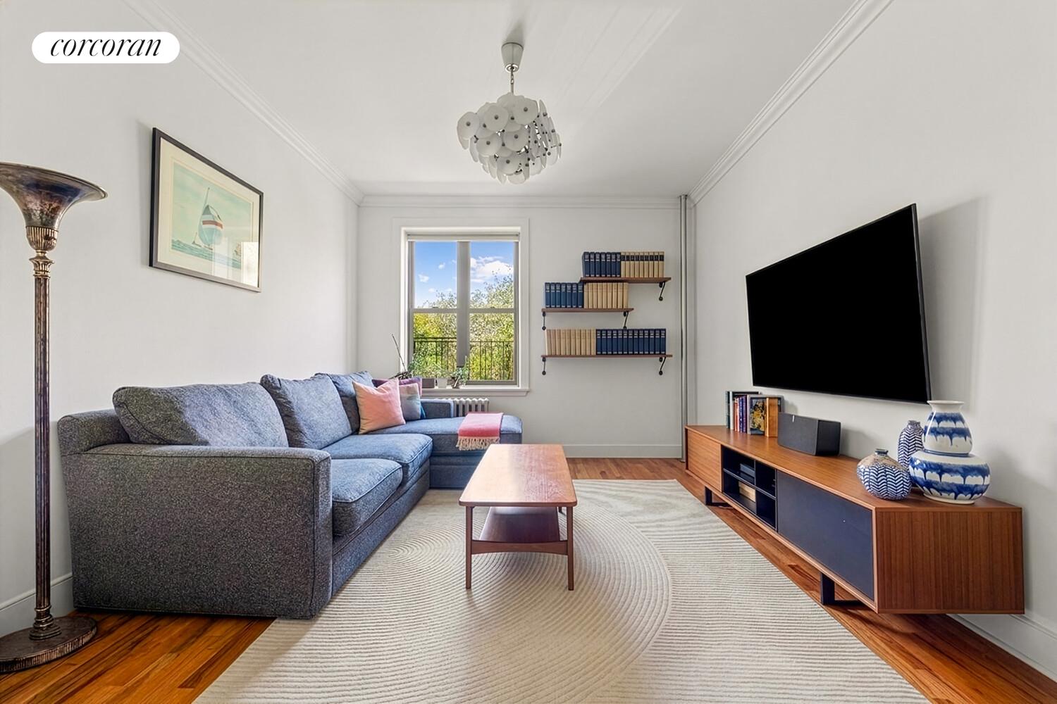 710 RIVERSIDE Drive 3E