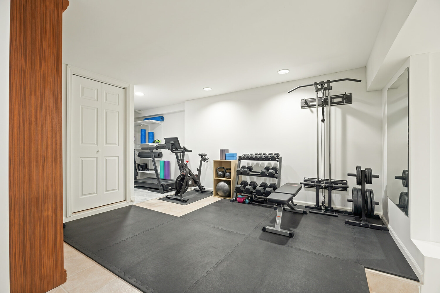 165 W 126TH Street