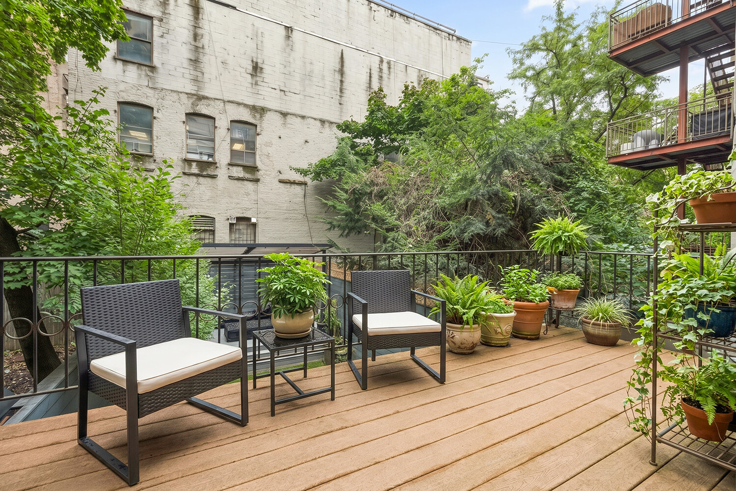 165 W 126TH Street