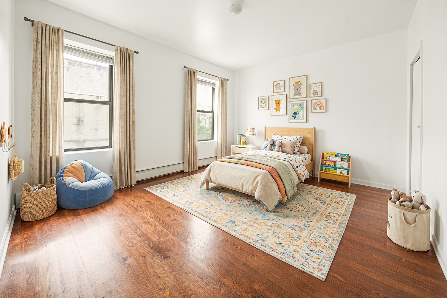 165 W 126TH Street