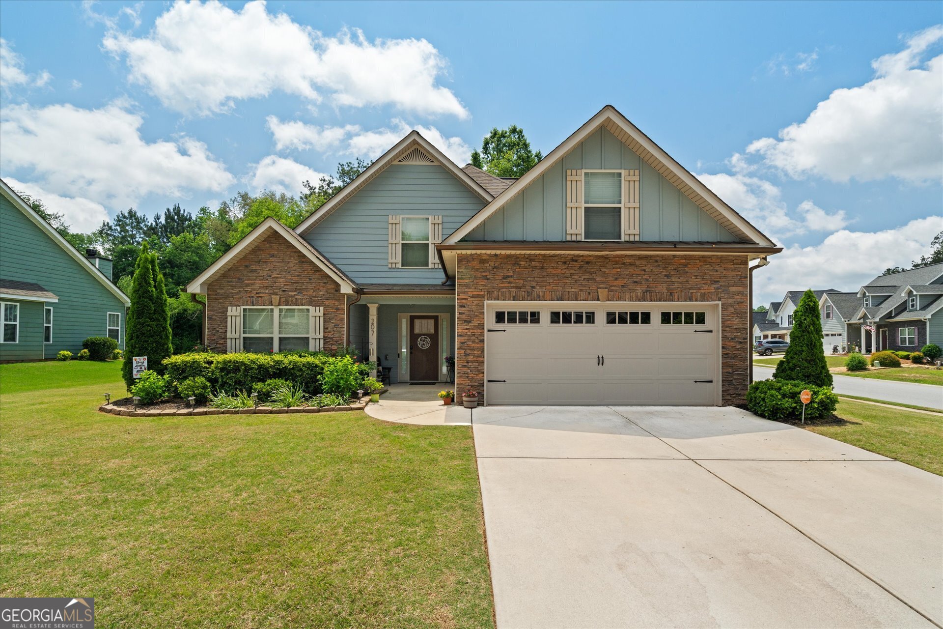 207 Brookstone Drive