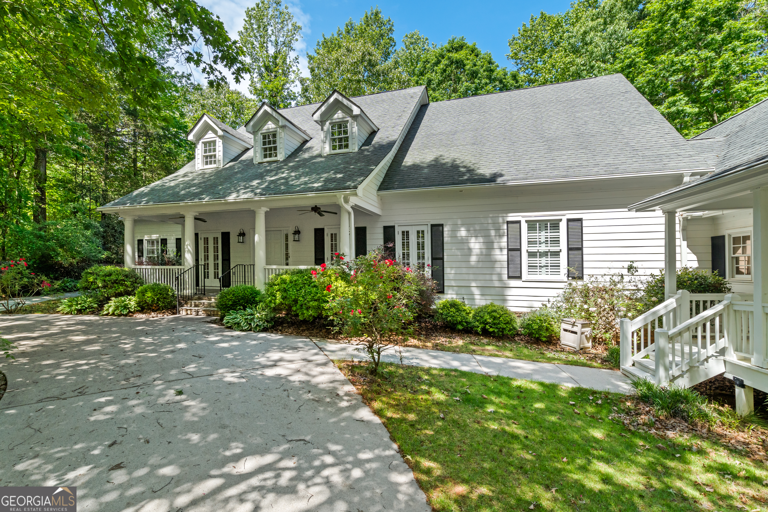 2058 Sewanee Court